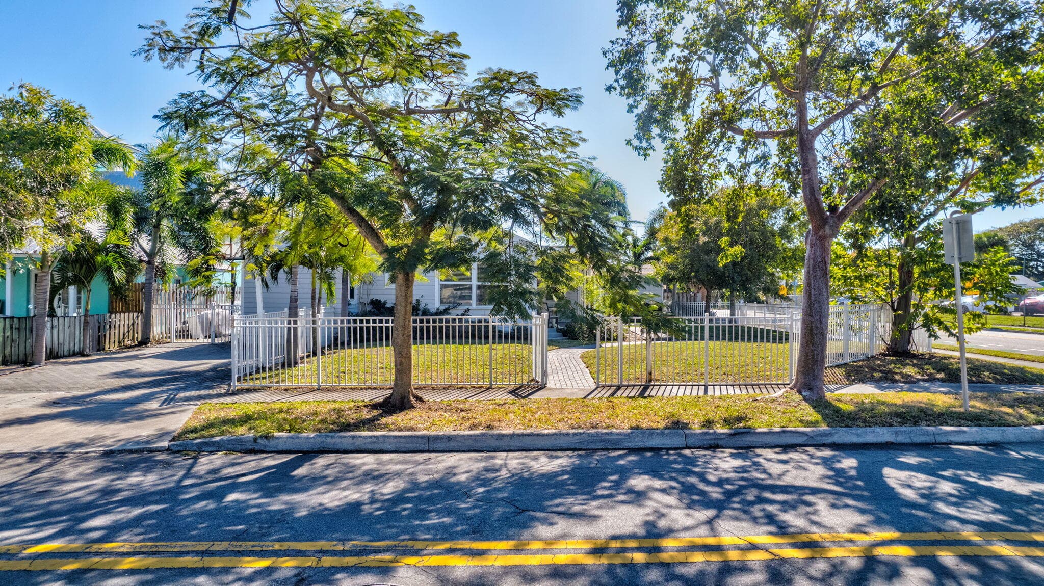 736 Rockland Drive, West Palm Beach, FL 33405 — photo 51 of 71