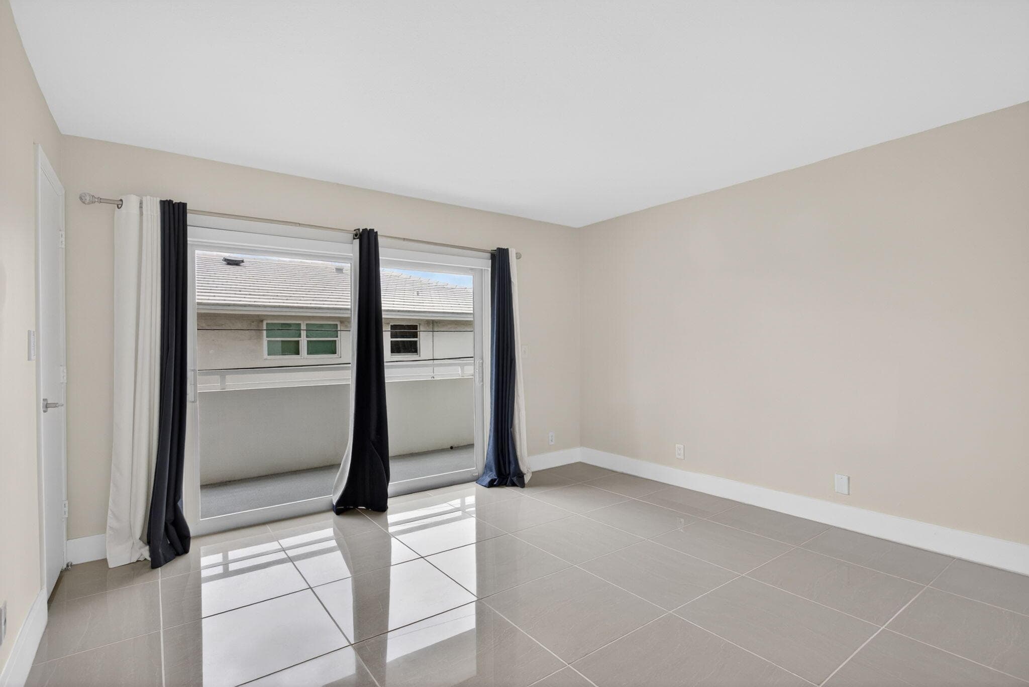 3212 NE 12th Street Apt 204, Pompano Beach, FL 33062 — photo 13 of 27