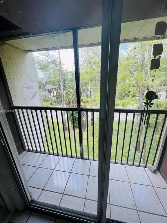 8773 Shadow Wood Boulevard 303, Coral Springs, FL 33071 — photo 8 of 21