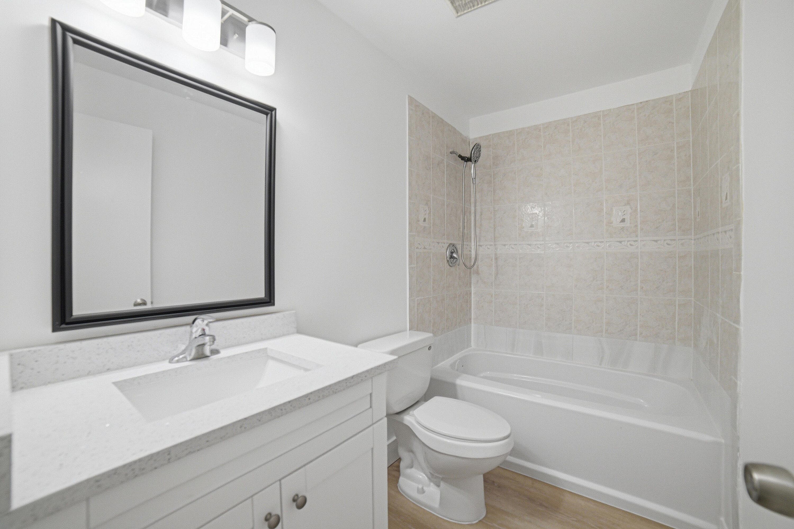 8207 Fairway Road Road 8207, Sunrise, FL 33351 — photo 17 of 34