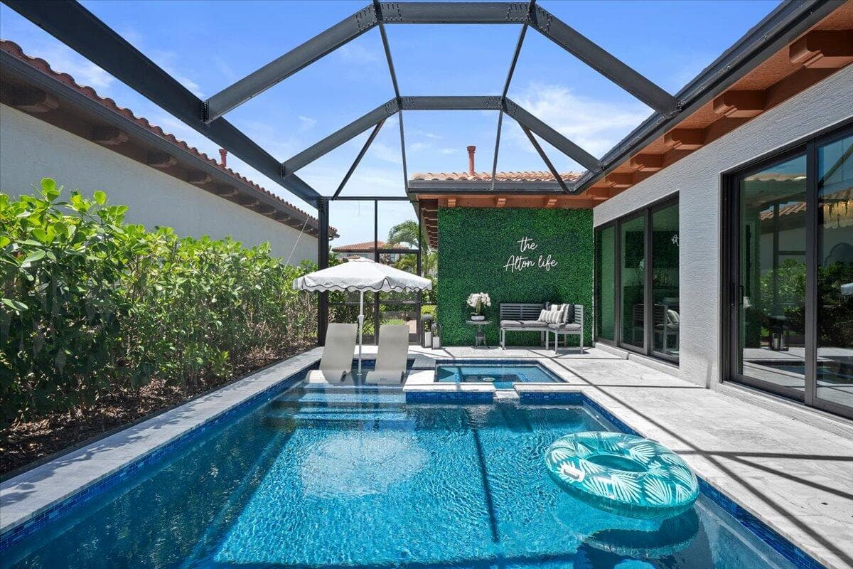 8039 Hobbes Way, Palm Beach Gardens, FL 33418 — photo 14 of 82