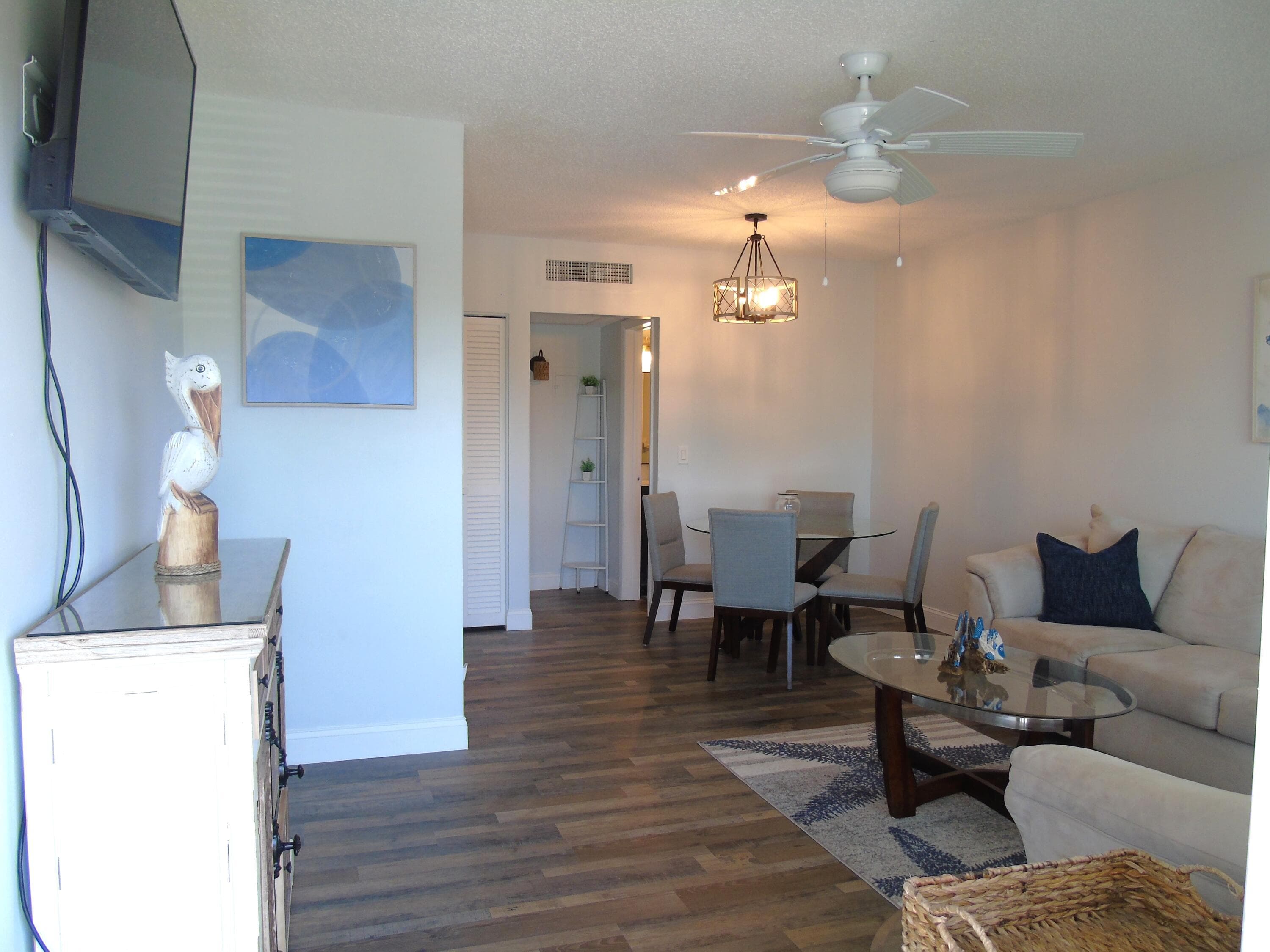 309 Circle Drive S 204, Boynton Beach, FL 33435 — photo 3 of 33