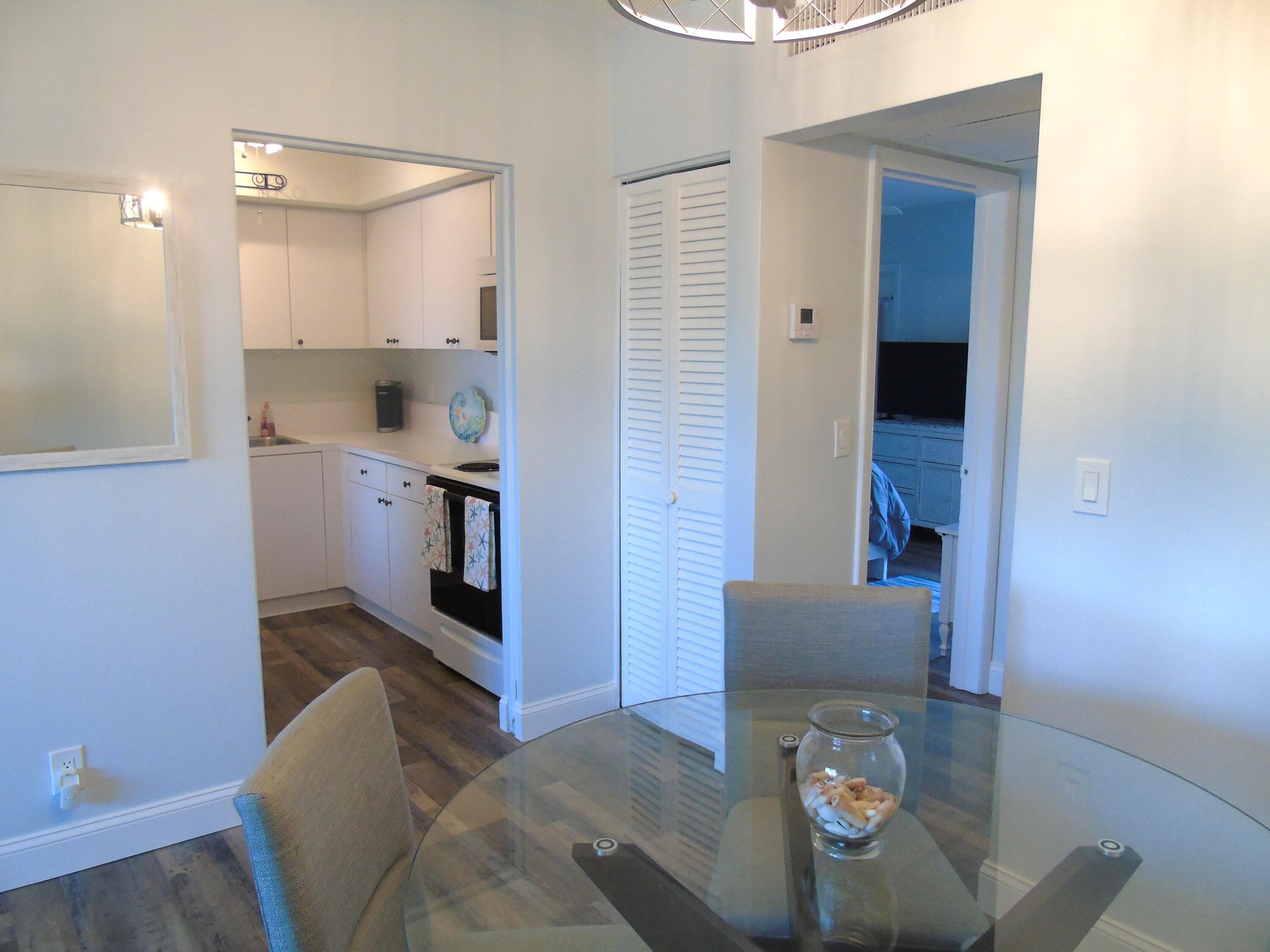 309 Circle Drive S 204, Boynton Beach, FL 33435 — photo 8 of 33
