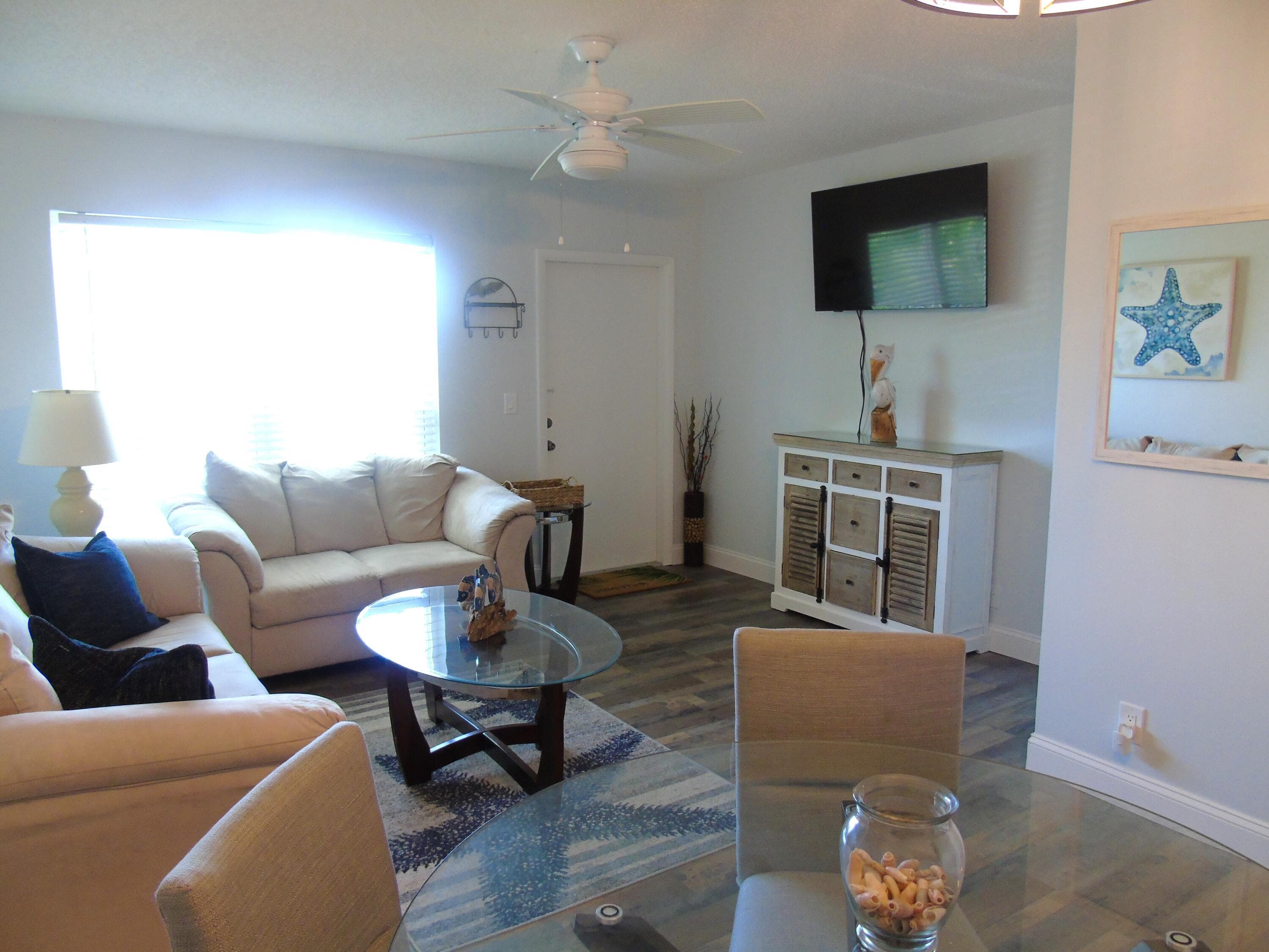 309 Circle Drive S 204, Boynton Beach, FL 33435 — photo 10 of 33