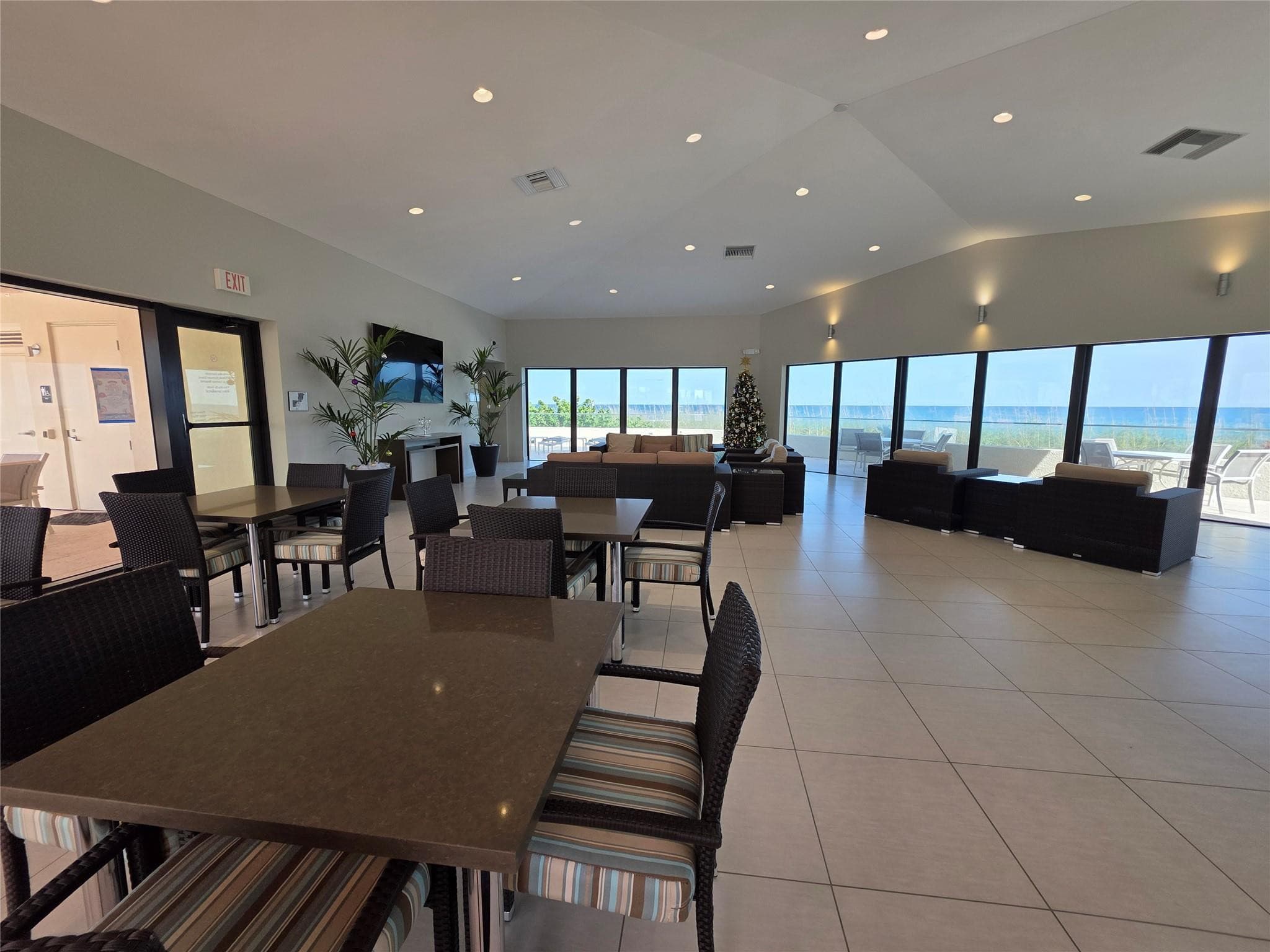 5550 N Ocean Drive, Riviera Beach, FL 33404 — photo 48 of 48