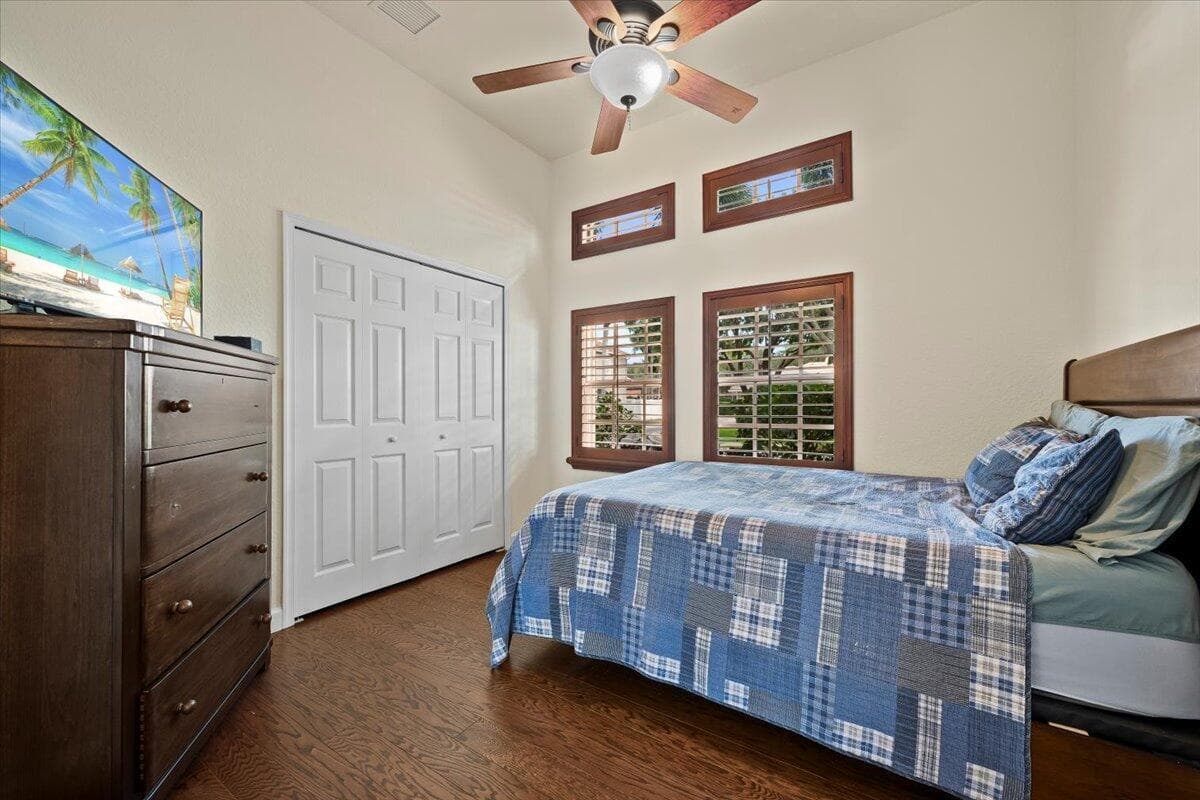 8203 Calterra Drive, Palm Beach Gardens, FL 33418 — photo 16 of 29