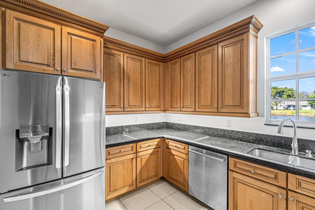 8343 NW 8th Terrace, Boca Raton, FL 33487 — photo 10 of 35
