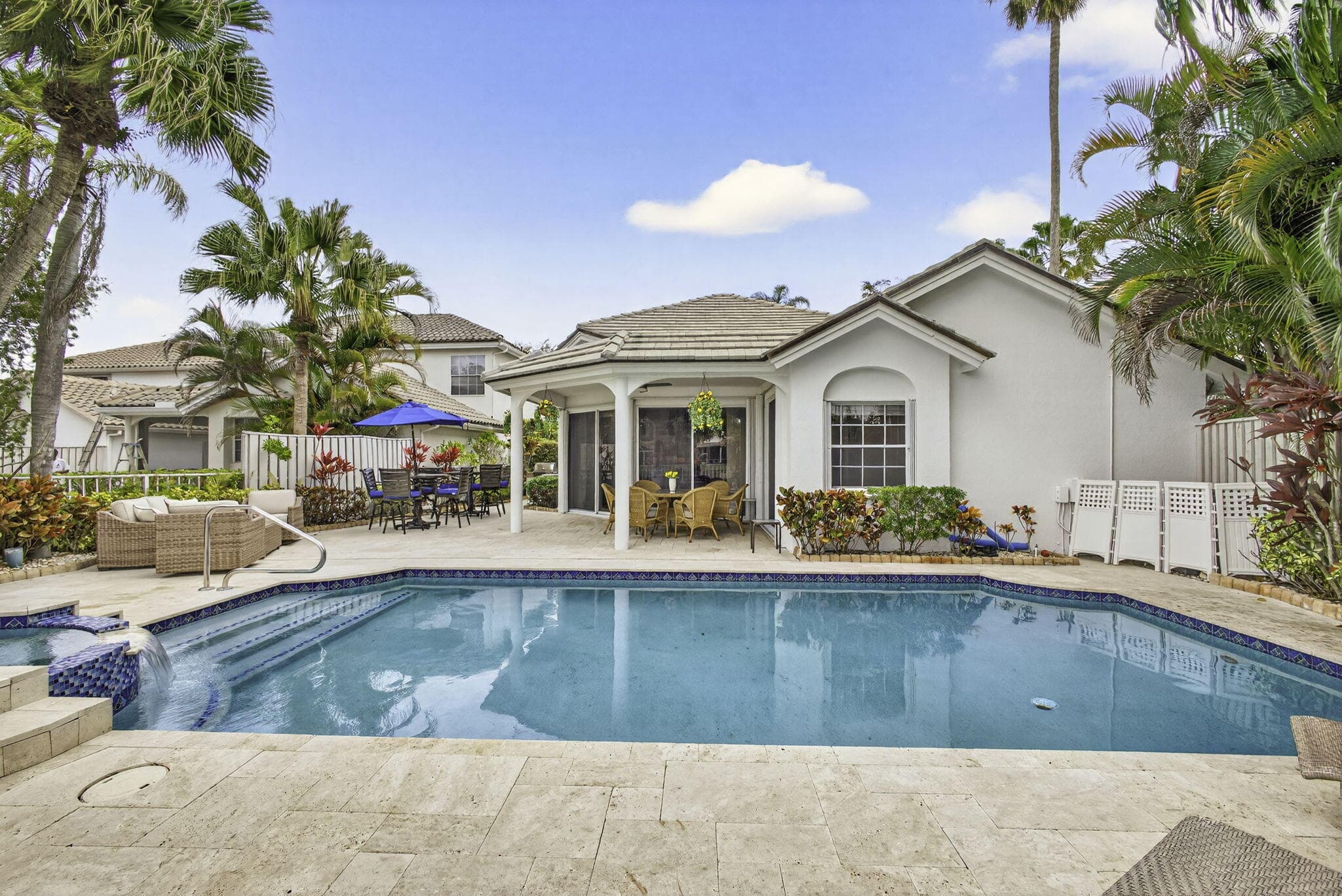 108 Eagleton Lane, Palm Beach Gardens, FL 33418 — photo 3 of 105