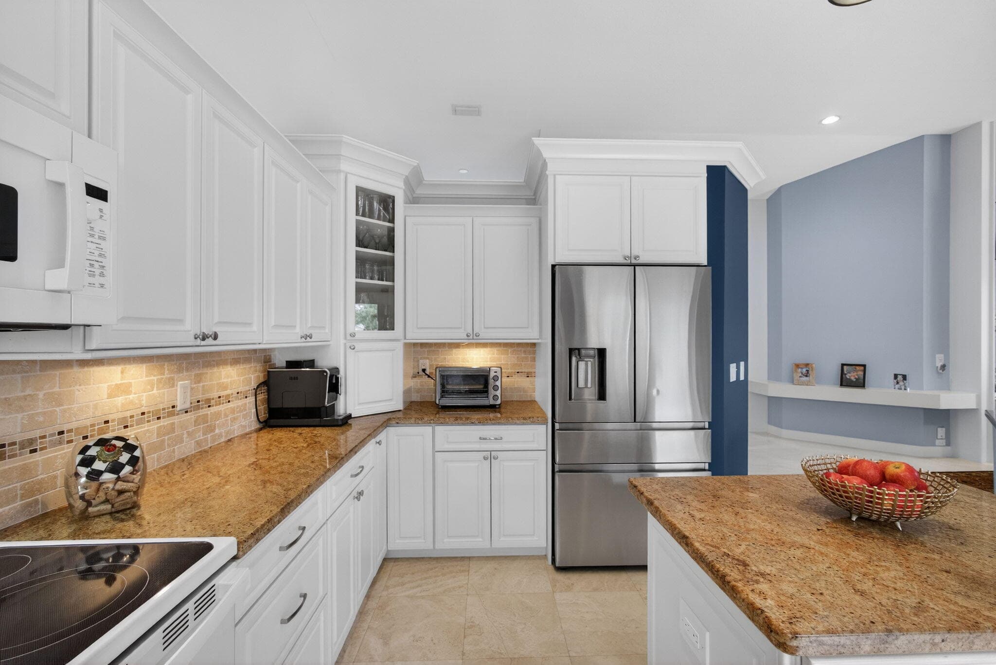 108 Eagleton Lane, Palm Beach Gardens, FL 33418 — photo 21 of 105