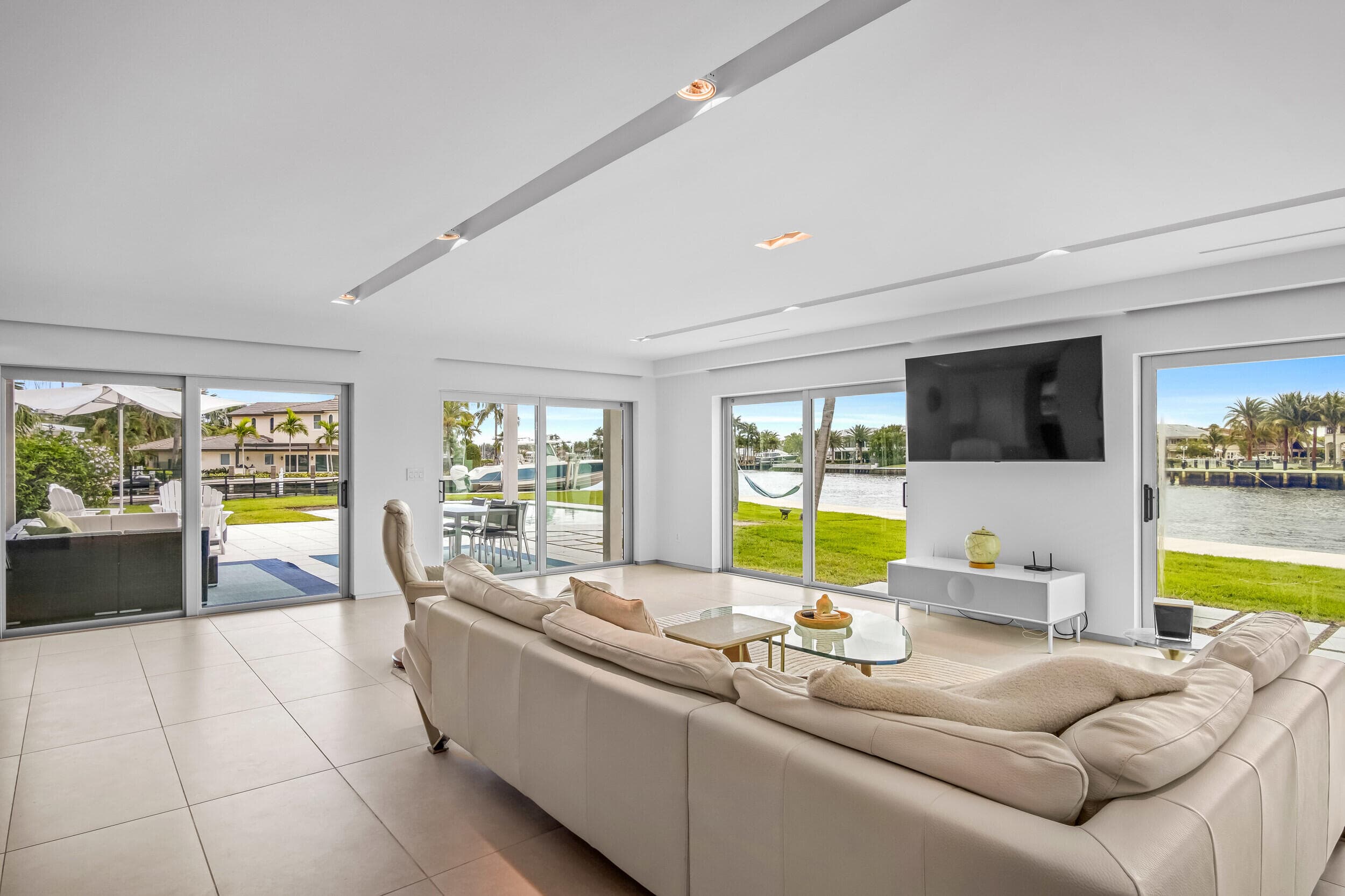 35 Castle Harbor Isle Drive, Fort Lauderdale, FL 33308 — photo 17 of 35