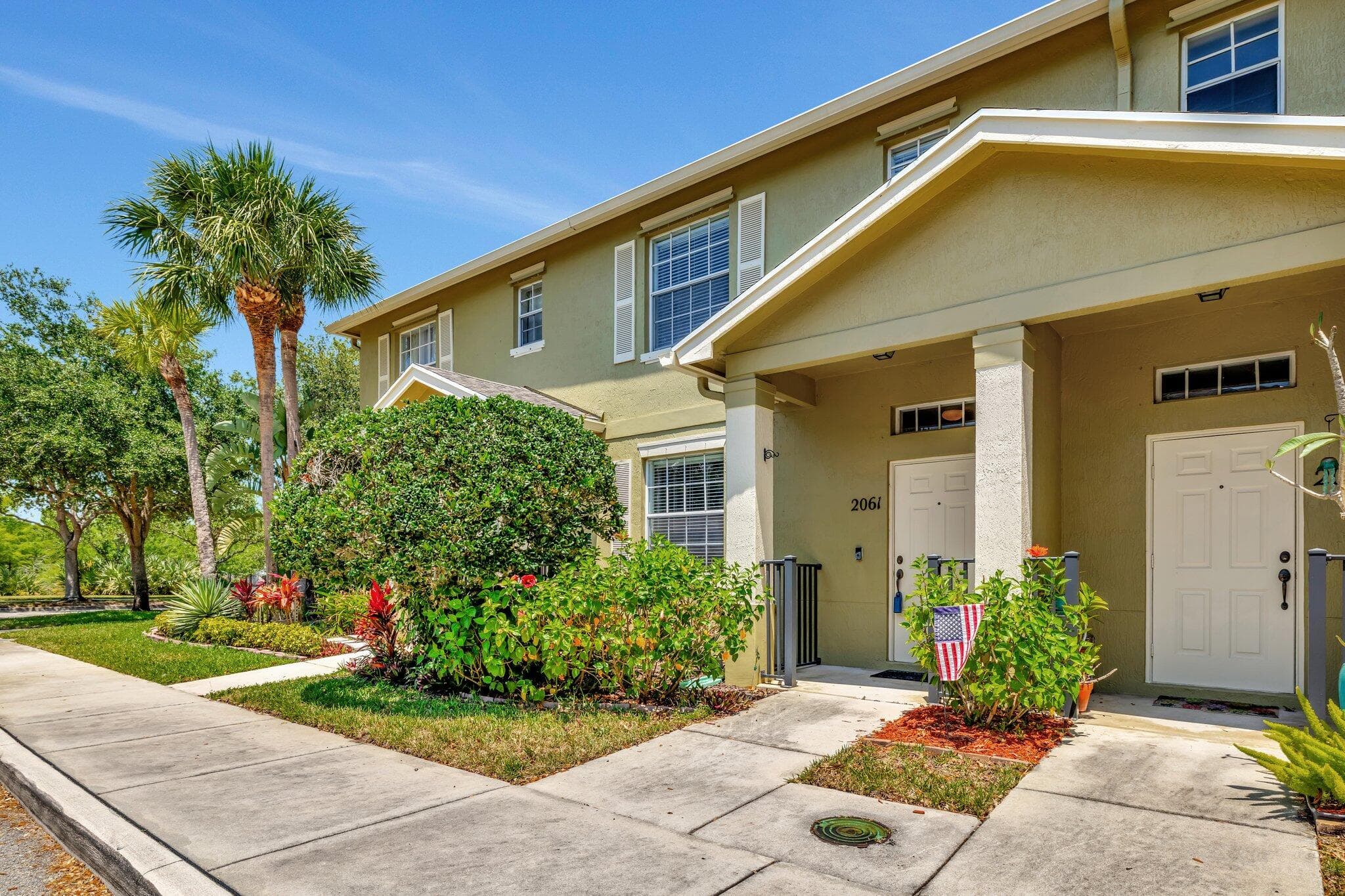 2061 SE Glen Ridge Drive, Port St. Lucie, FL 34952 — photo 2 of 22