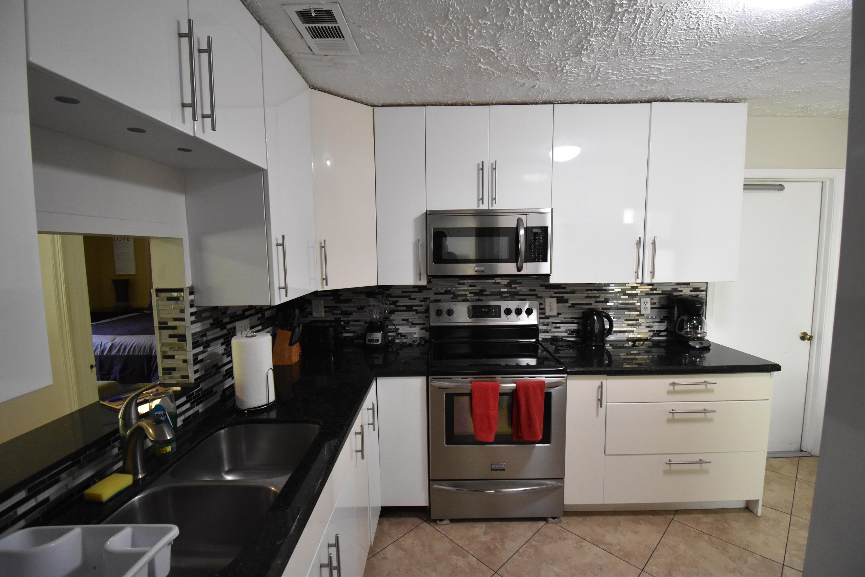 9426 Southampton Place, Boca Raton, FL 33434 — photo 5 of 38