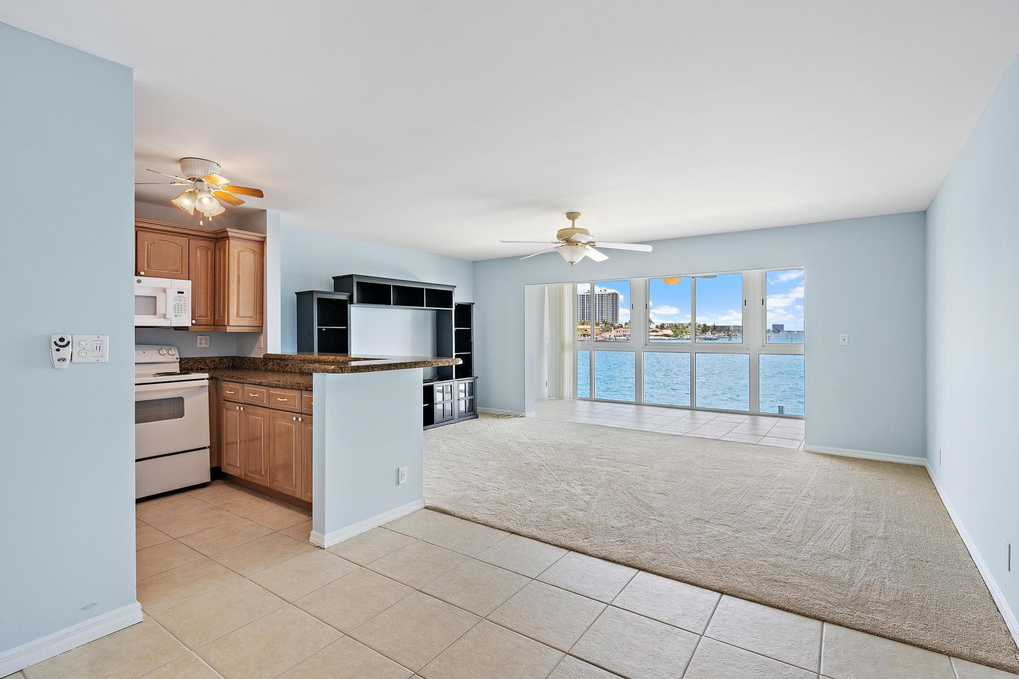 400 Wilma Circle 206, Riviera Beach, FL 33404 — photo 5 of 20