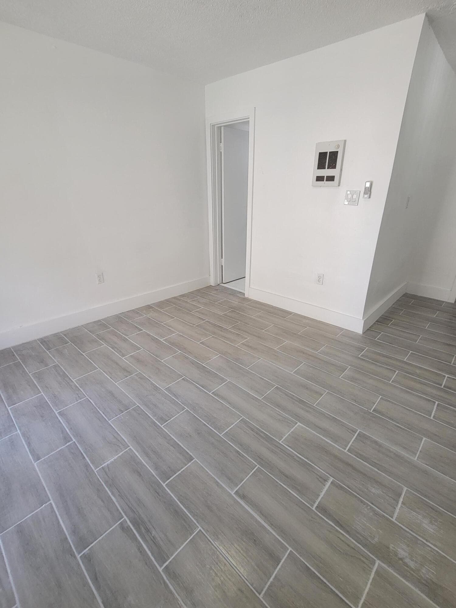 310 NW 16th Avenue 1, Miami, FL 33125 — photo 12 of 18