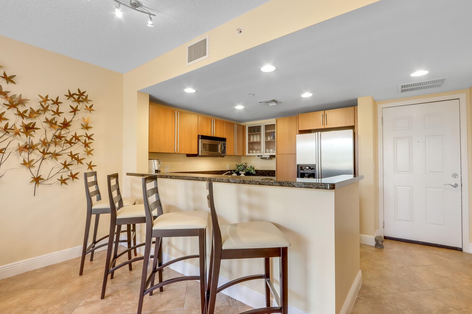 610 Clematis Street Apt 217, West Palm Beach, FL 33401 — photo 6 of 37