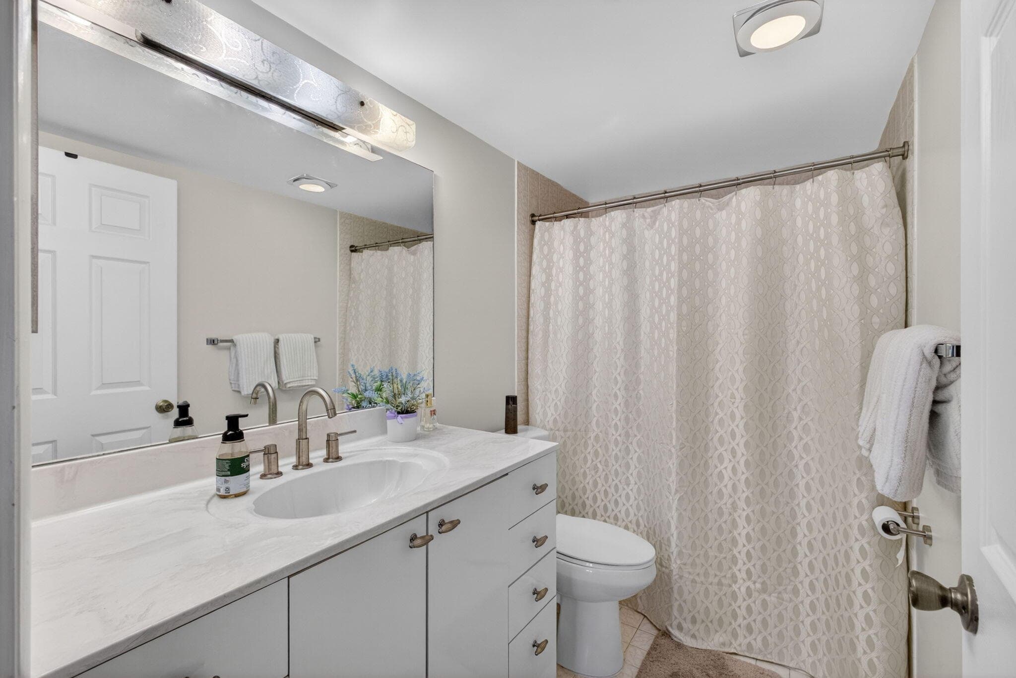 1801 S Flagler Drive 1104, West Palm Beach, FL 33401 — photo 21 of 54