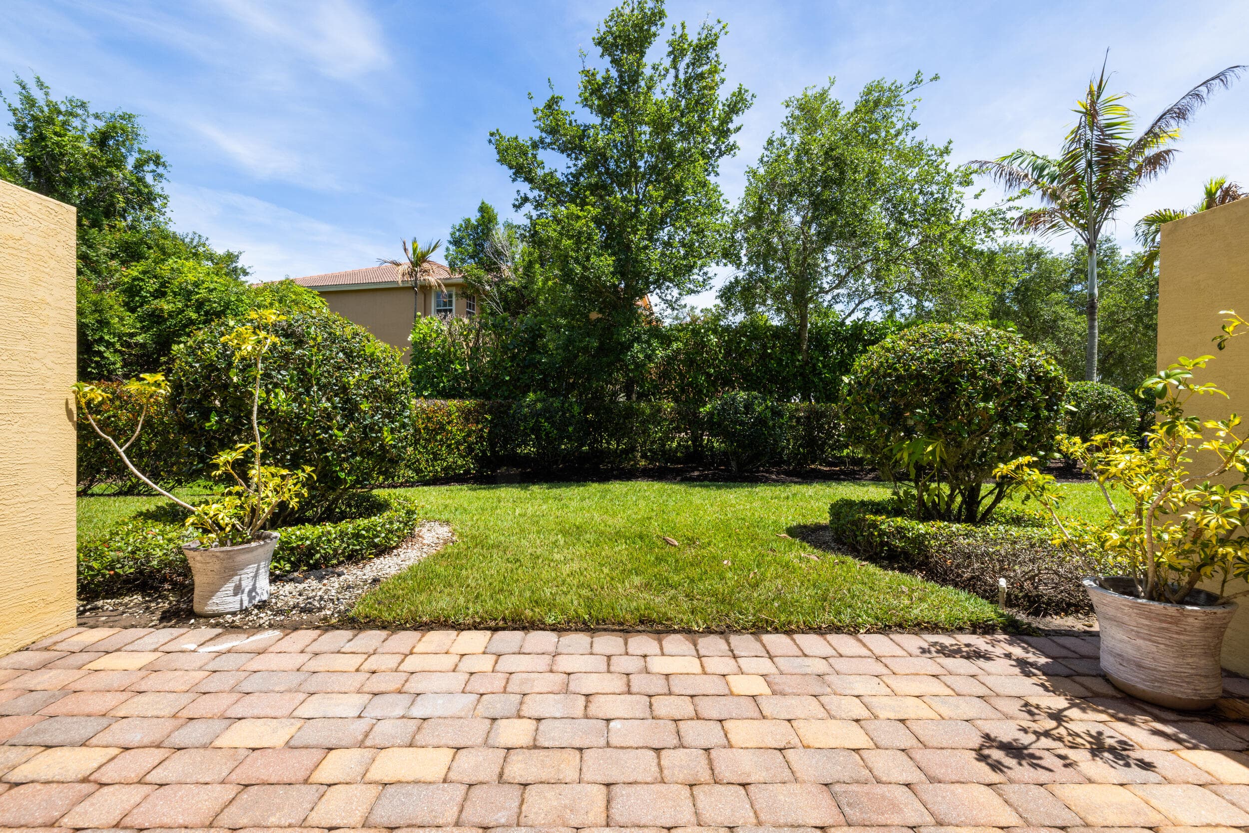 680 SW Glen Crest Way, Stuart, FL 34997 — photo 29 of 36