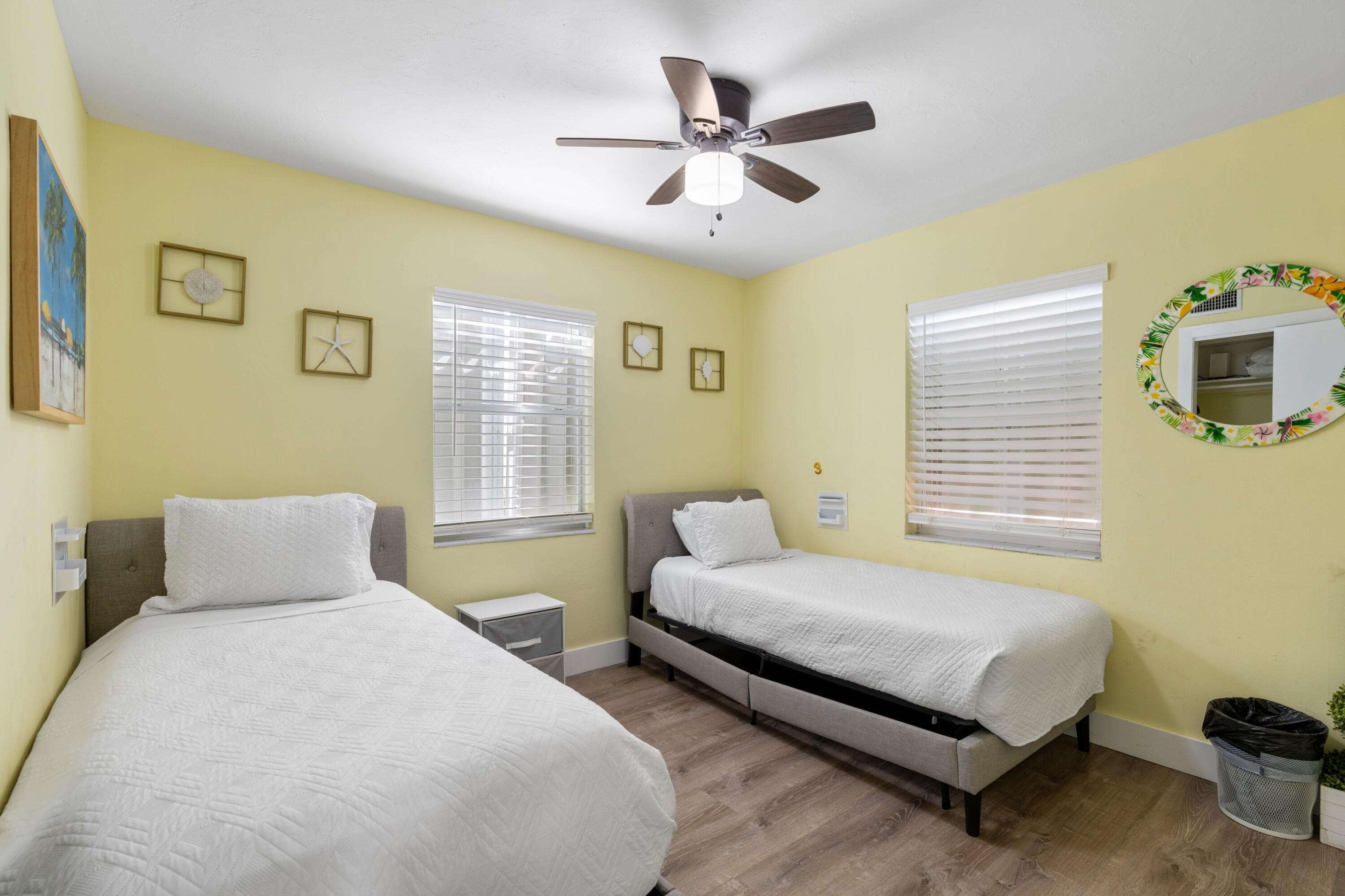 702 W Bloxham Street, Lantana, FL 33462 — photo 13 of 29