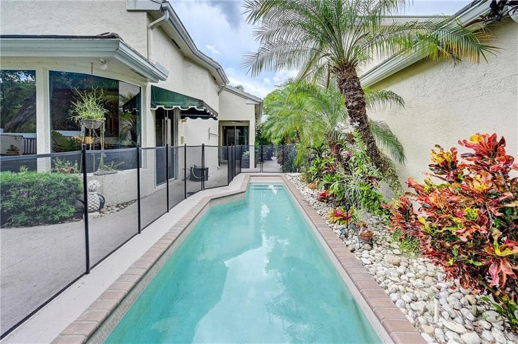 8171 Hampton Wood Drive, Boca Raton, FL 33433 — photo 36 of 66