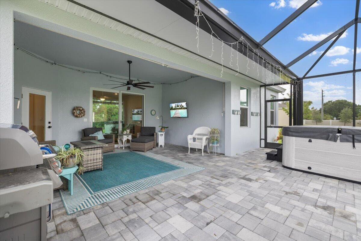 31 52nd Square, Vero Beach, FL 32968 — photo 38 of 52