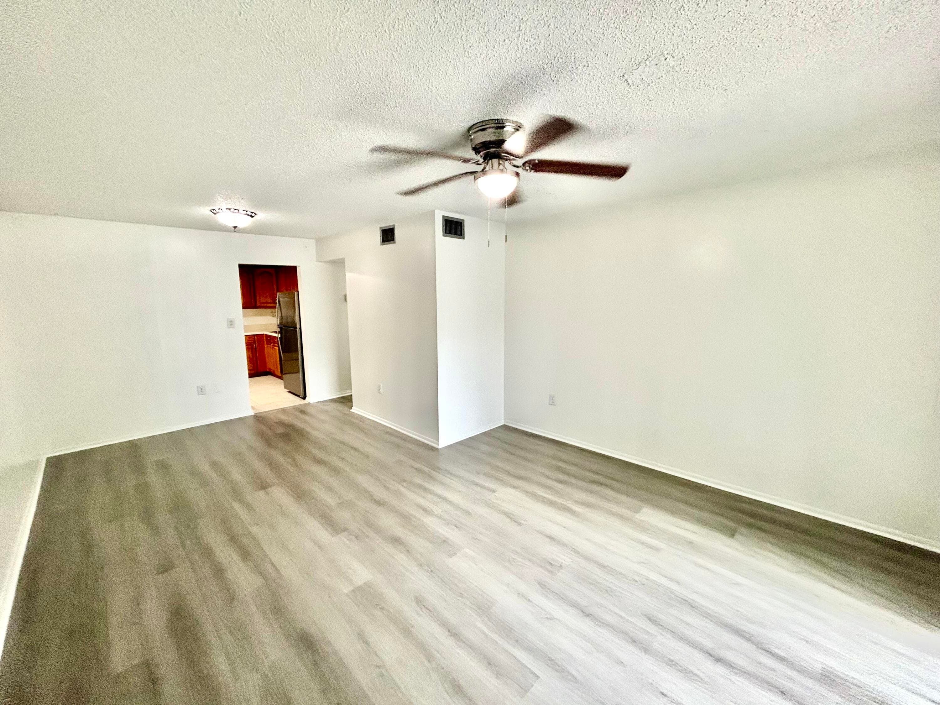 4314 NW 9th Avenue 4-2b, Deerfield Beach, FL 33064 — photo 5 of 36