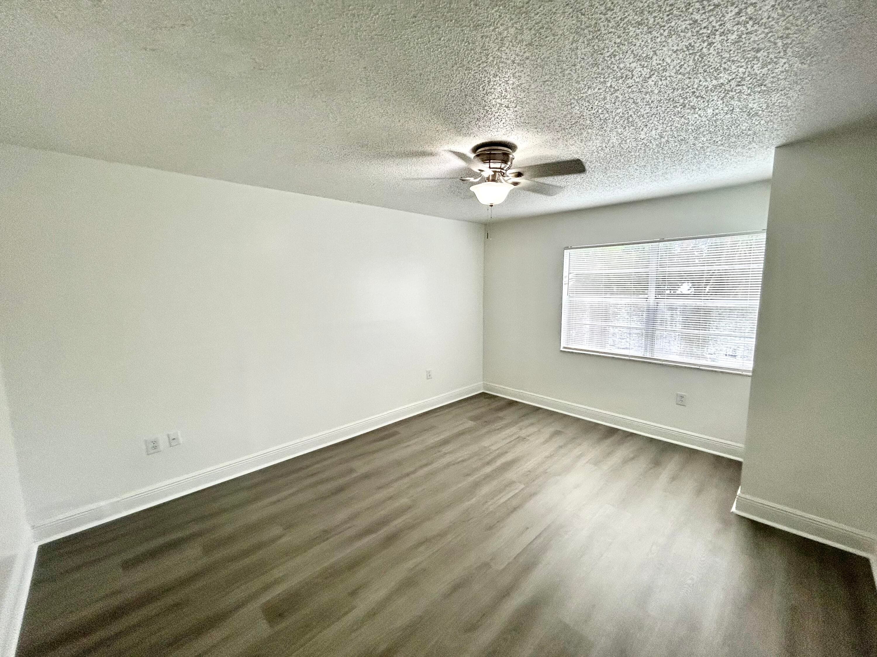 4314 NW 9th Avenue 4-2b, Deerfield Beach, FL 33064 — photo 17 of 36