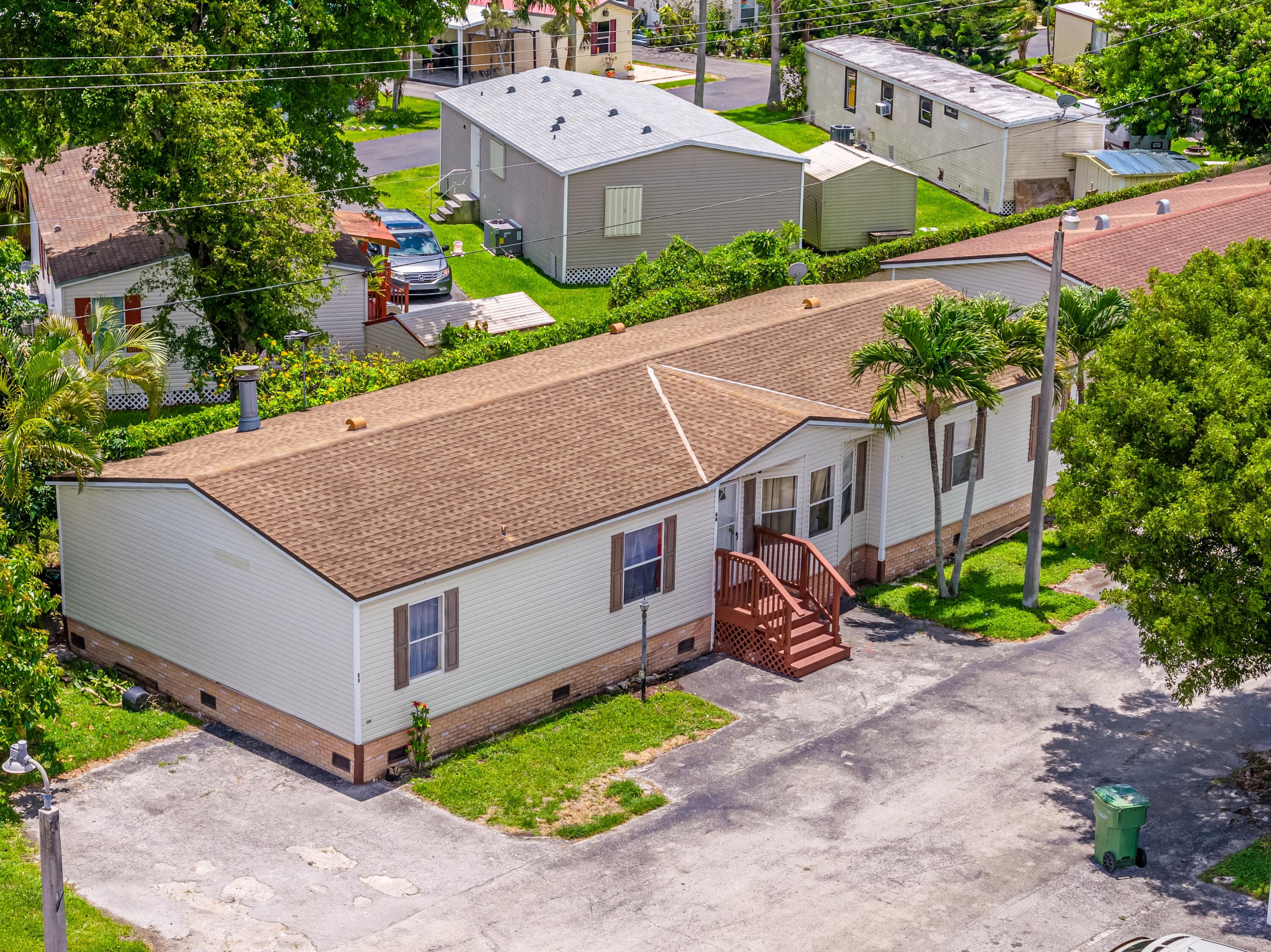 220 NE 12th Avenue 44, Homestead, FL 33030 — photo 1 of 24
