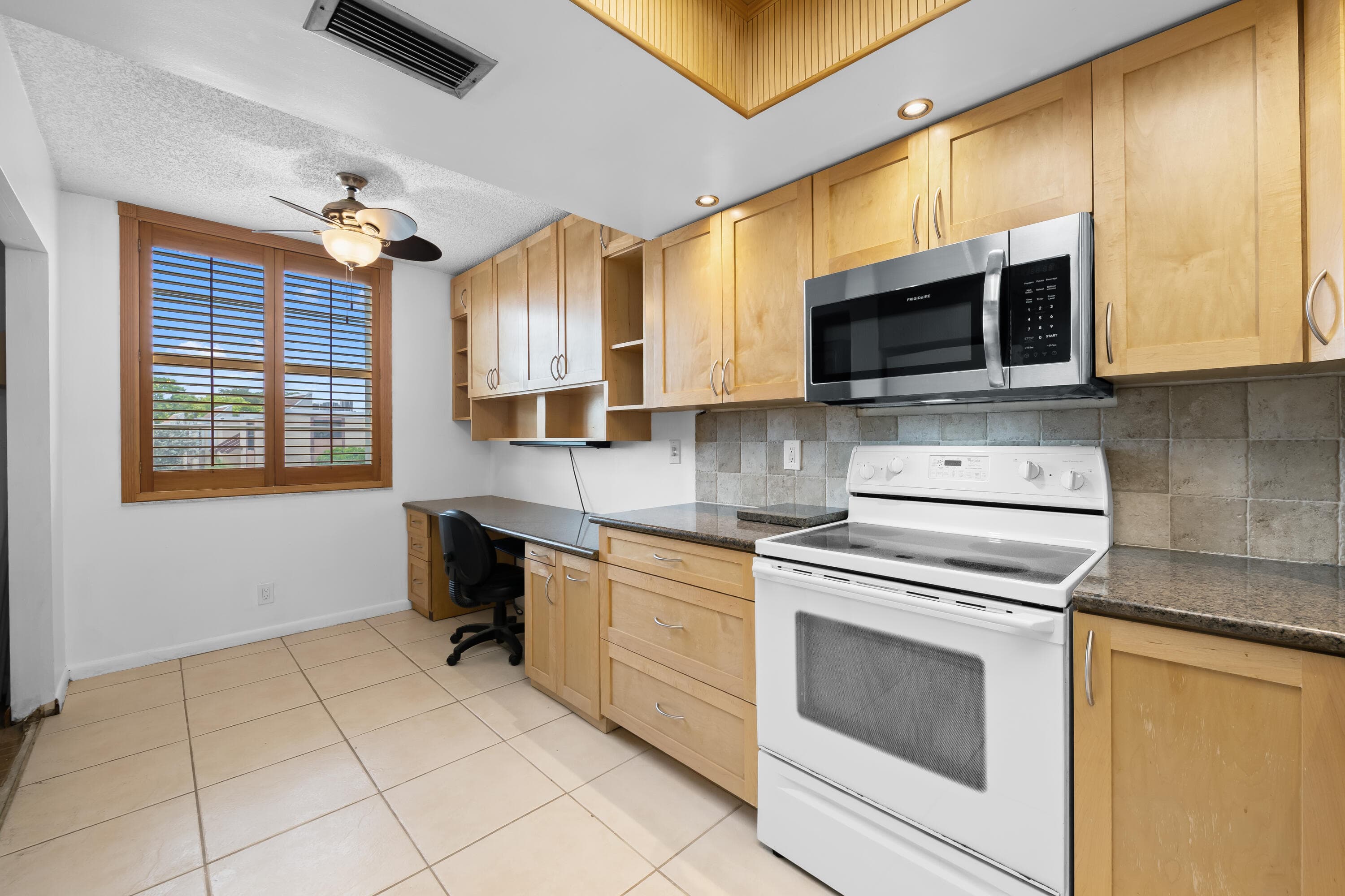7350 NW 18th Street 207, Margate, FL 33063 — photo 6 of 33