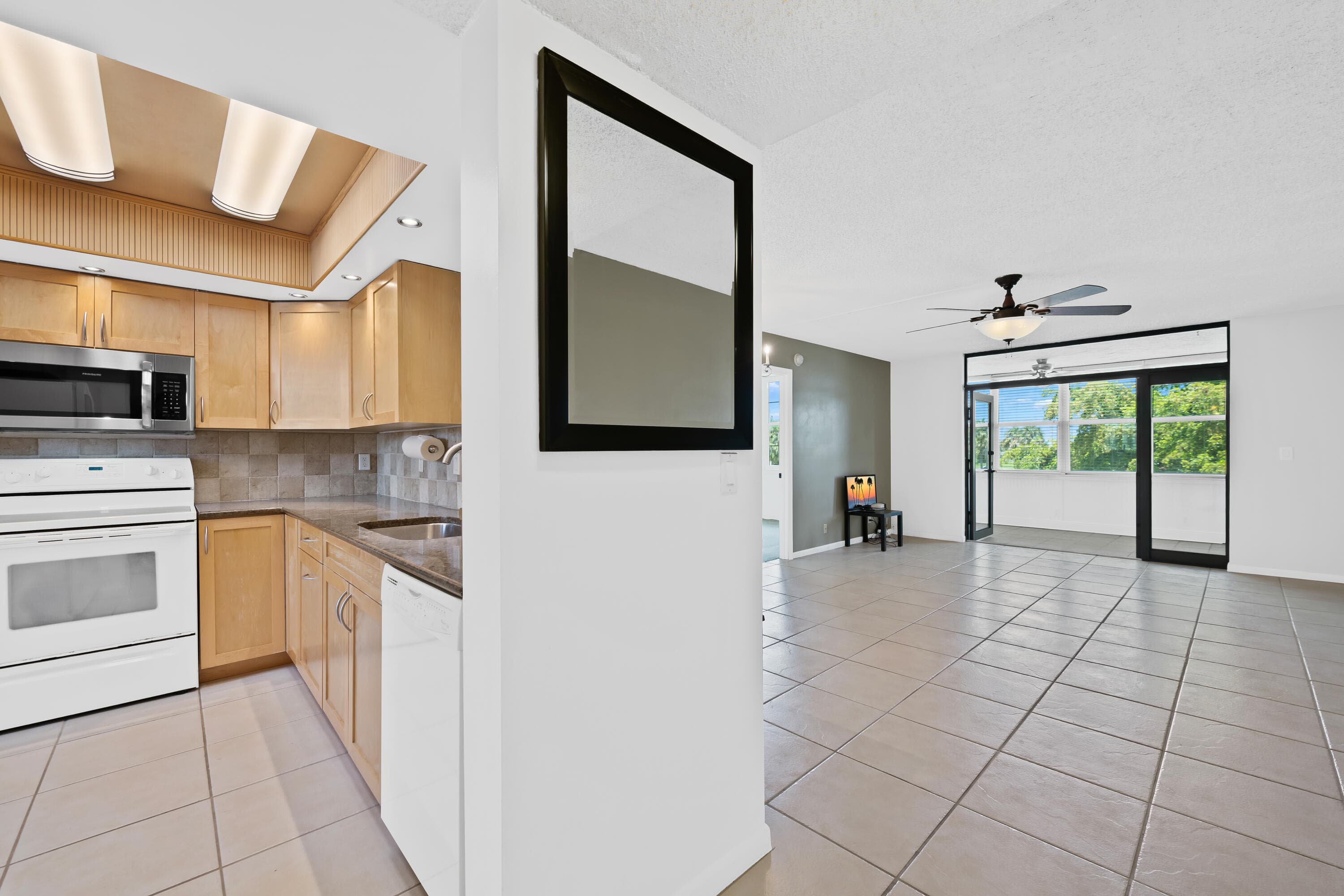 7350 NW 18th Street 207, Margate, FL 33063 — photo 9 of 33