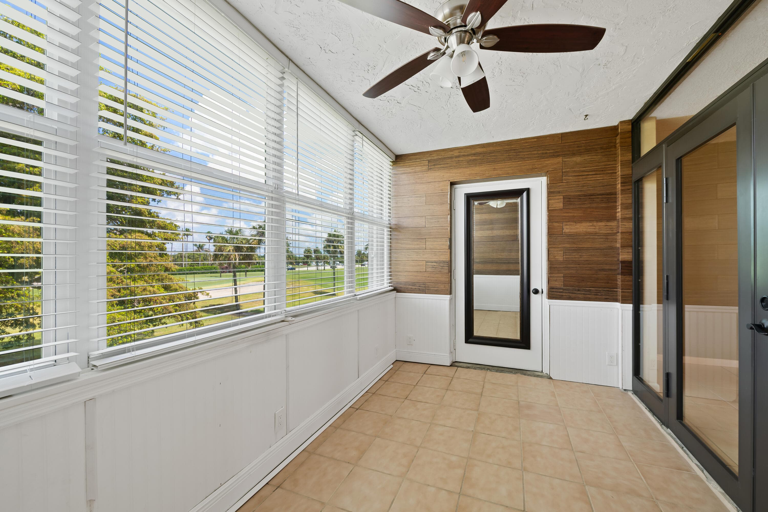 7350 NW 18th Street 207, Margate, FL 33063 — photo 4 of 33