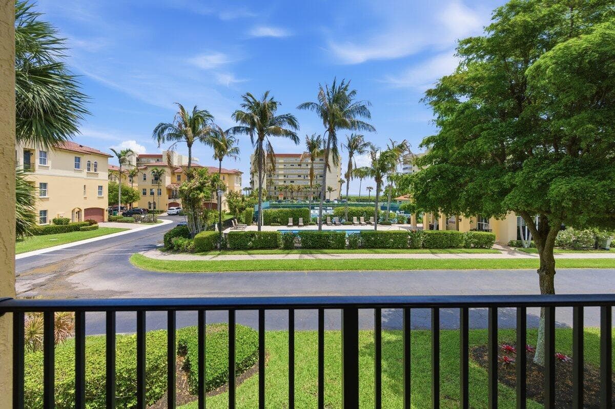 175 Ocean Bay Drive, Jensen Beach, FL 34957 — photo 32 of 47