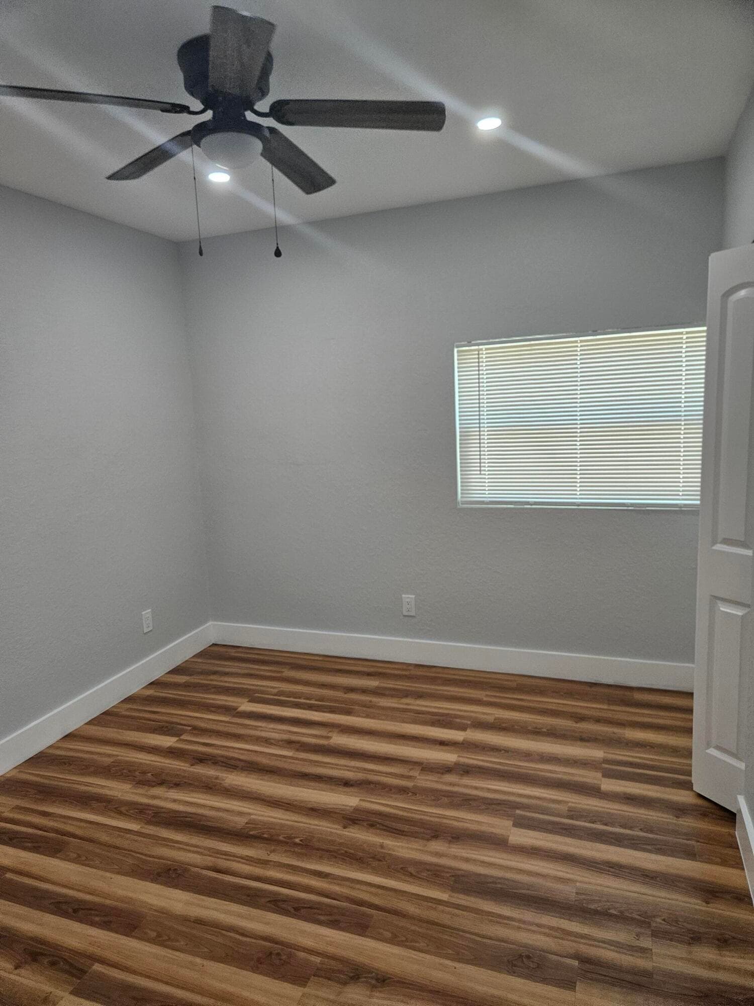717 Selkirk Street, West Palm Beach, FL 33405 — photo 17 of 23
