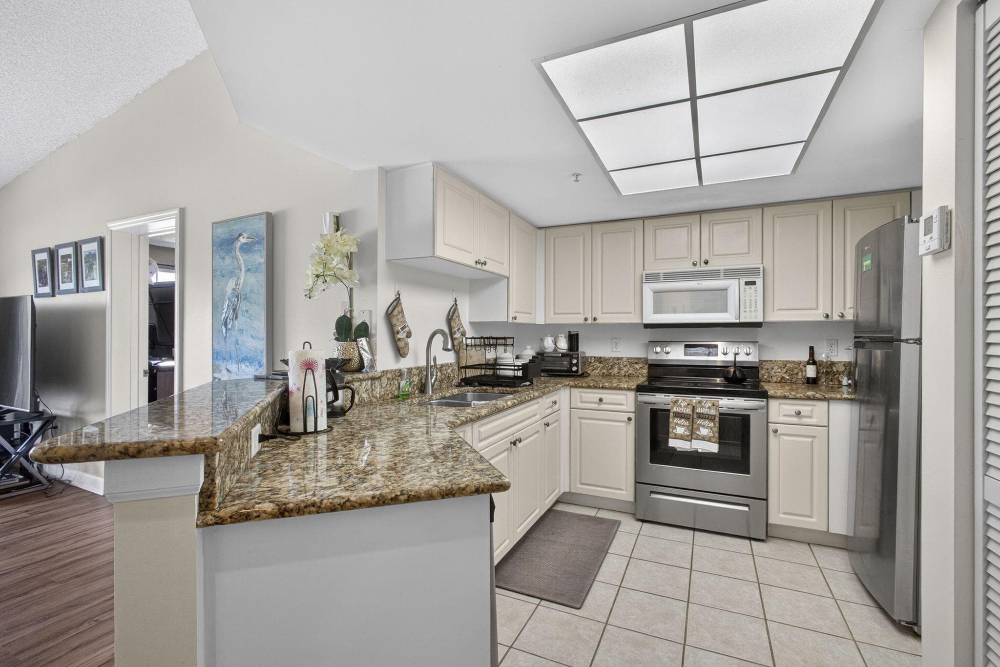 800 S Crestwood Ct Court S 809, Royal Palm Beach, FL 33411 — photo 21 of 55