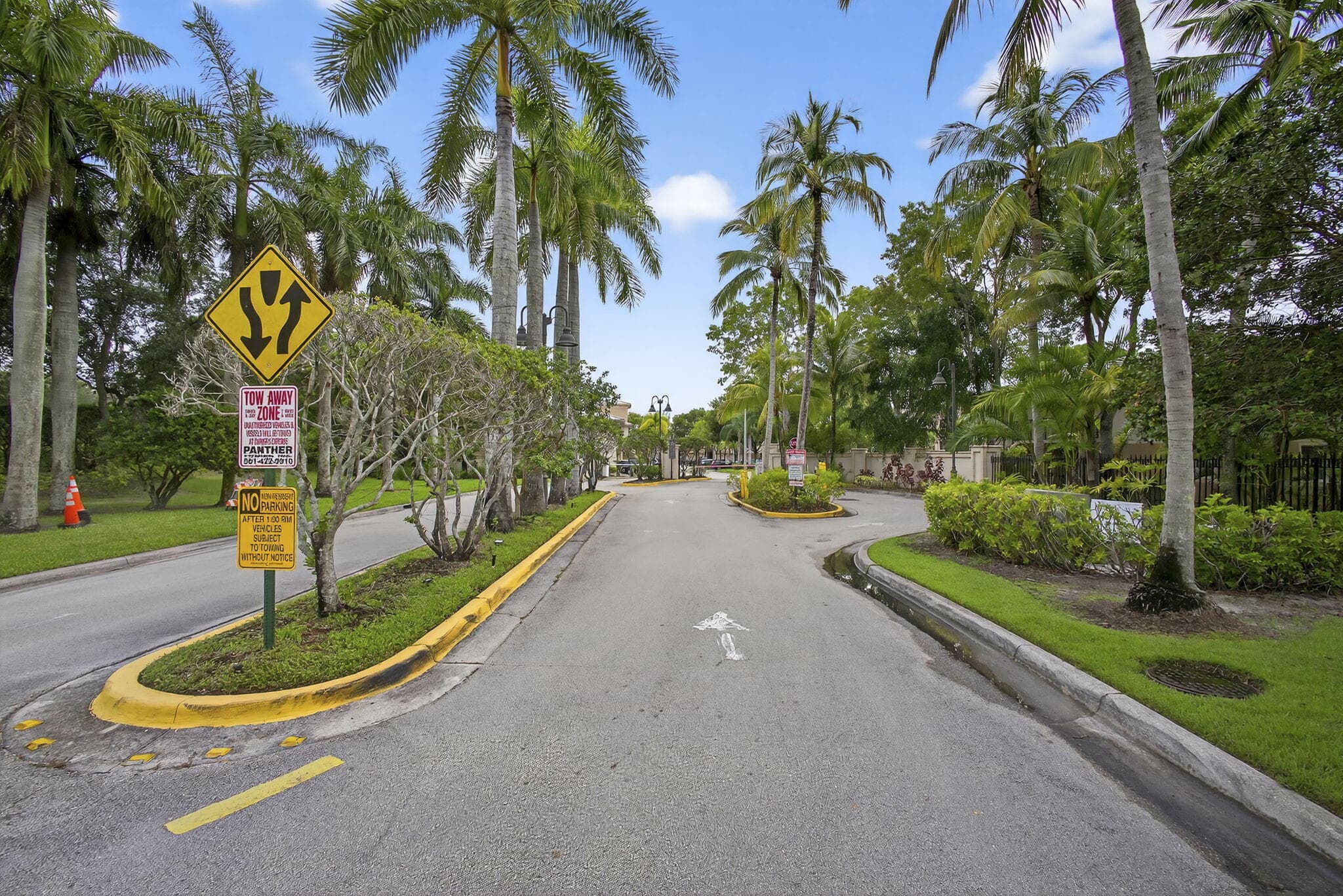 800 S Crestwood Ct Court S 809, Royal Palm Beach, FL 33411 — photo 45 of 55