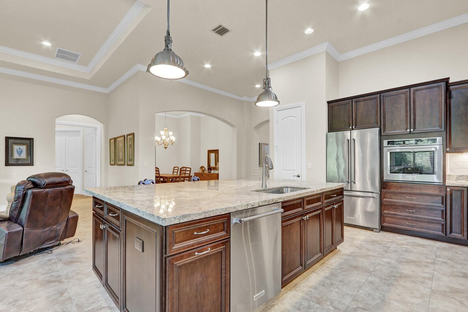 1042 NE Savanna Oaks Way, Jensen Beach, FL 34957 — photo 17 of 54