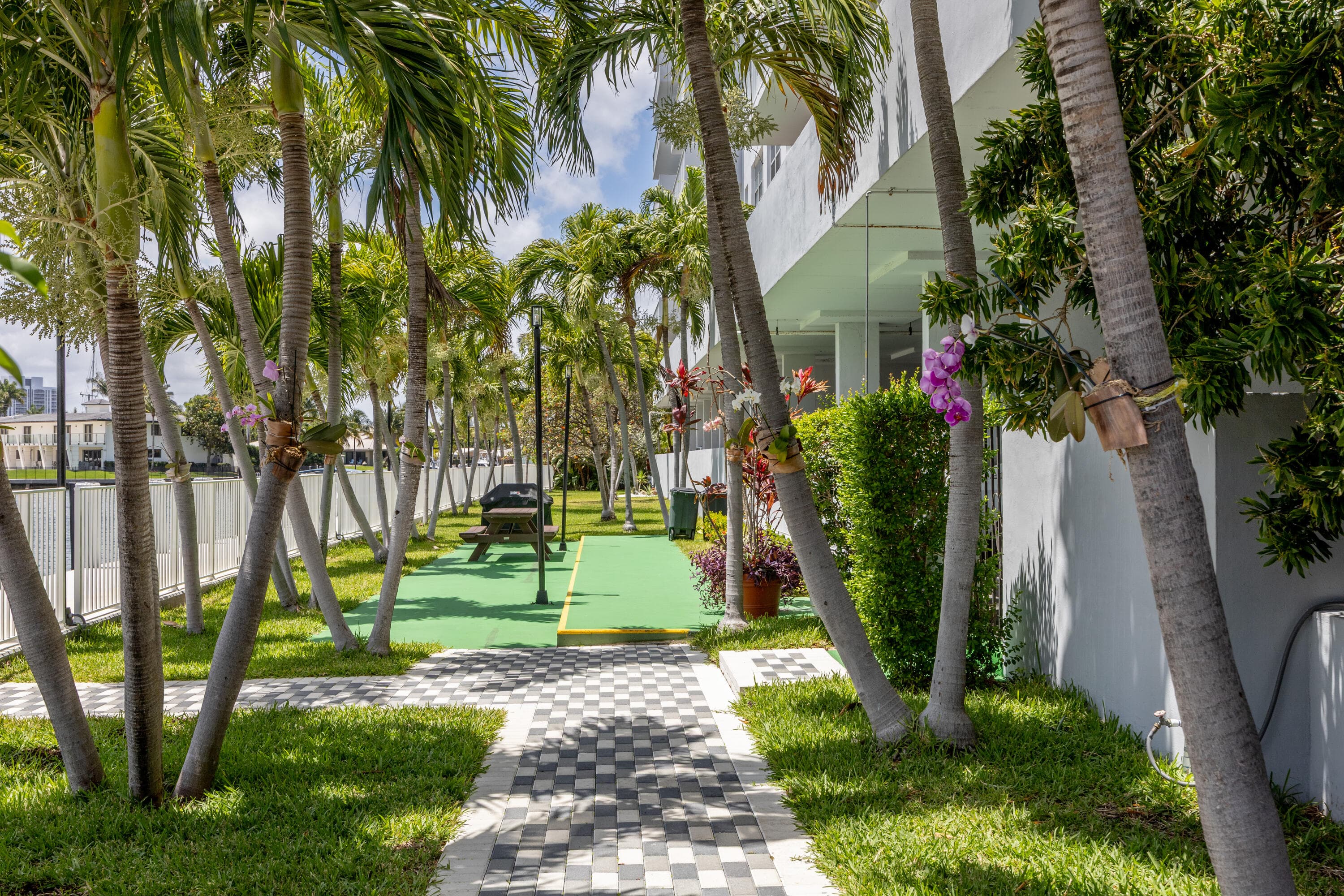 137 Golden Isles Drive 501, Hallandale Beach, FL 33009 — photo 34 of 53