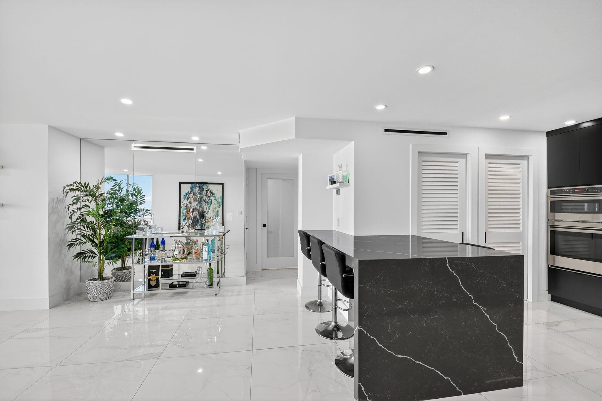 301 Lake Shore Drive 801, Lake Park, FL 33403 — photo 13 of 54