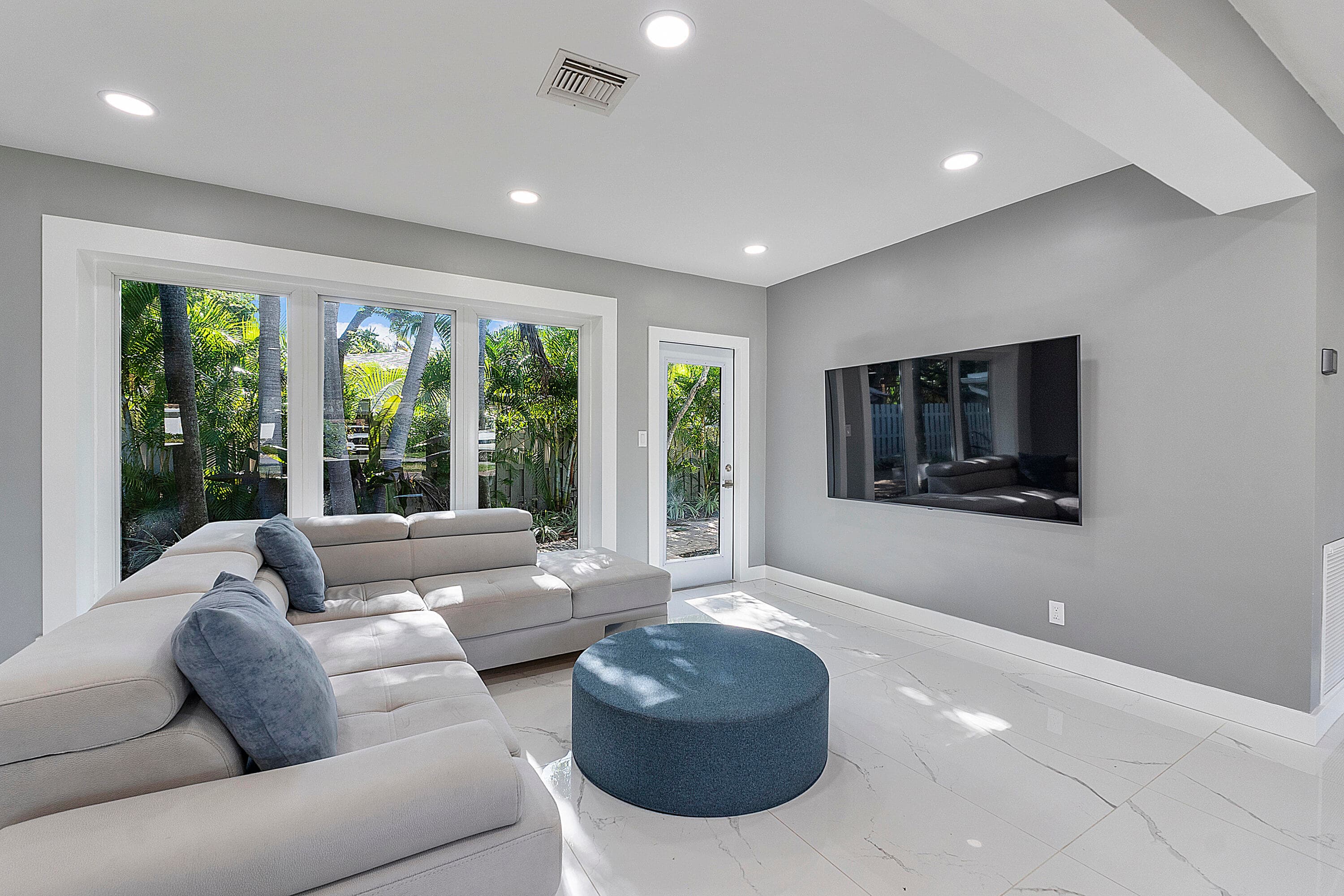 1900 NE 16th Terrace, Fort Lauderdale, FL 33305 — photo 7 of 44