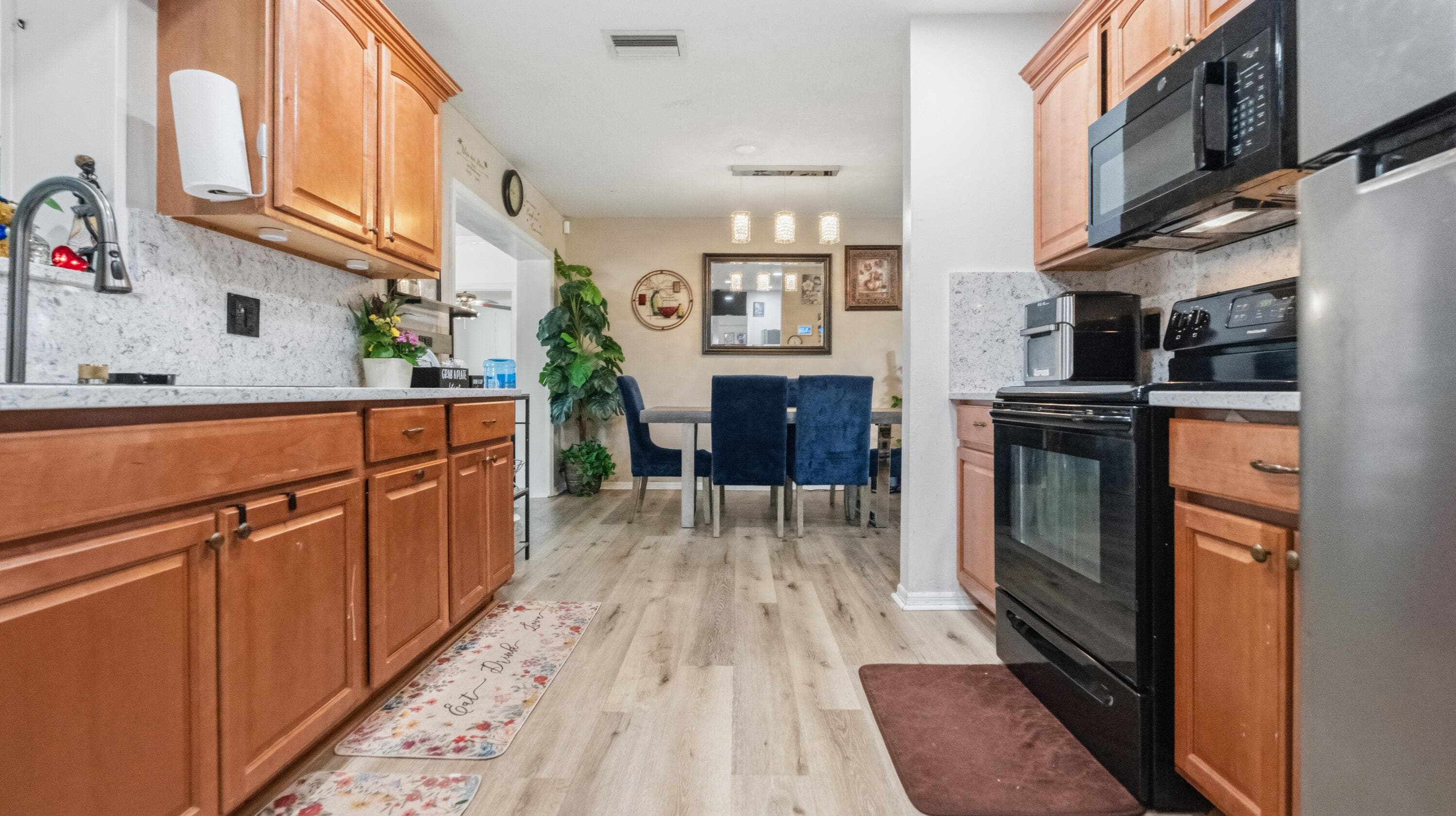 386 SE Oakridge Drive, Port St. Lucie, FL 34984 — photo 16 of 44