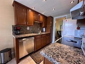 3099 NW 48th Avenue 253, Lauderdale Lakes, FL 33313 — photo 26 of 30