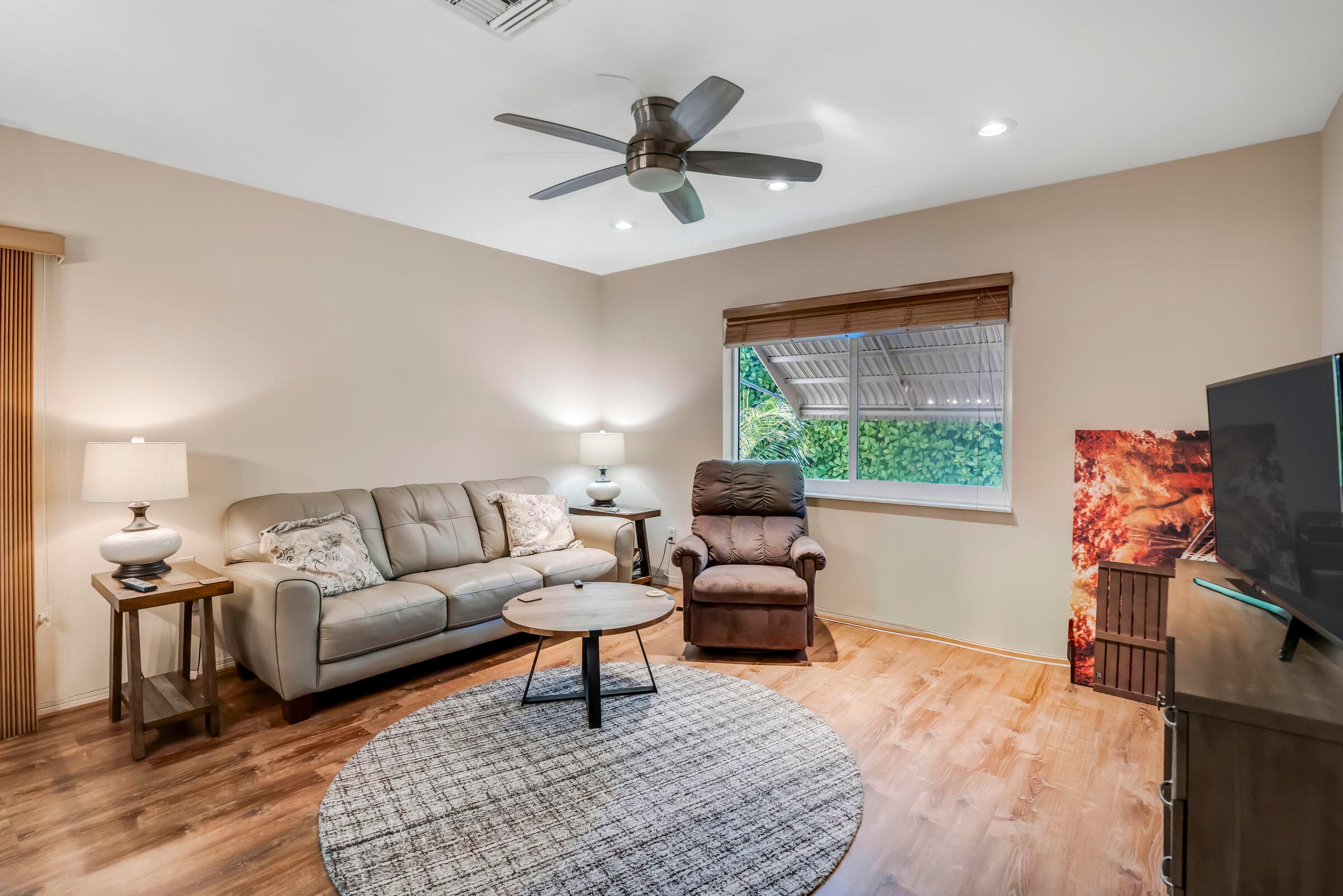 6270 Sherman Street, Hollywood, FL 33024 — photo 4 of 19
