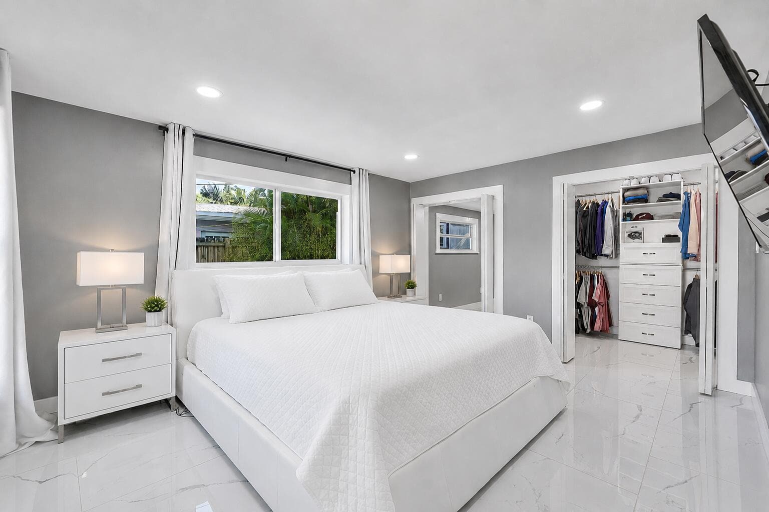 1900 NE 16th Terrace, Fort Lauderdale, FL 33305 — photo 25 of 44