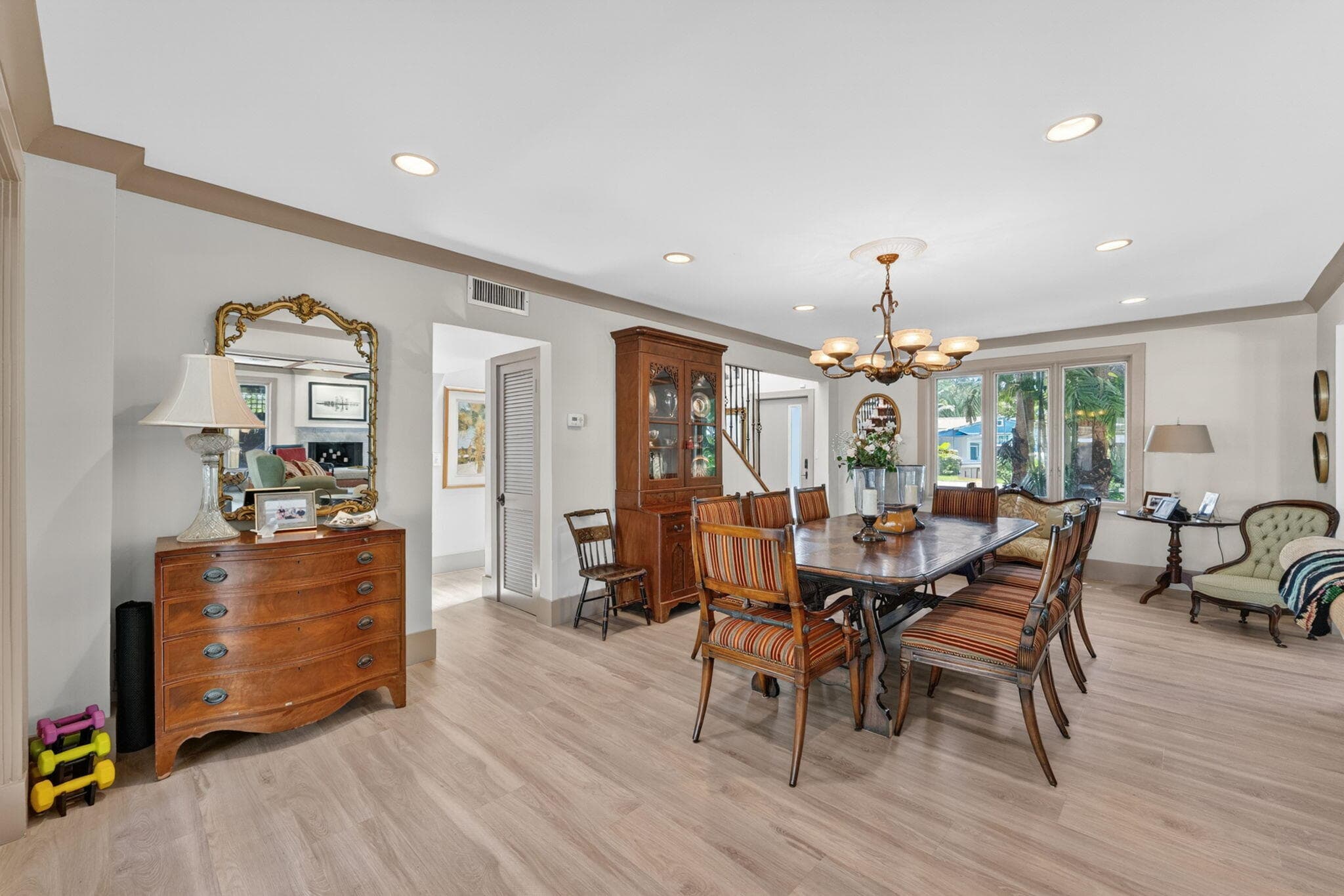 829 Coconut Drive, Fort Lauderdale, FL 33315 — photo 13 of 61