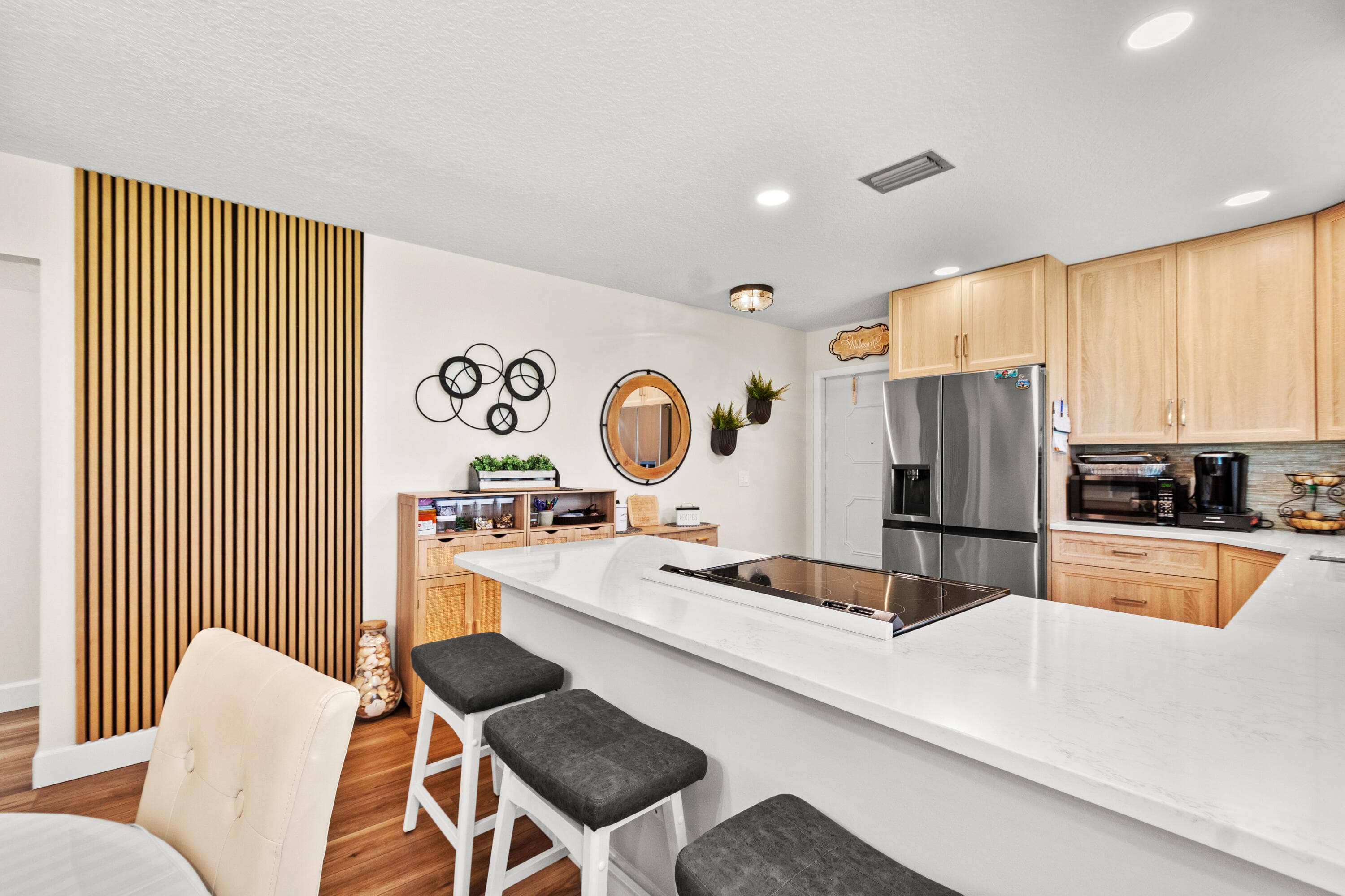 61 Woodland Drive 107, Vero Beach, FL 32962 — photo 1 of 26