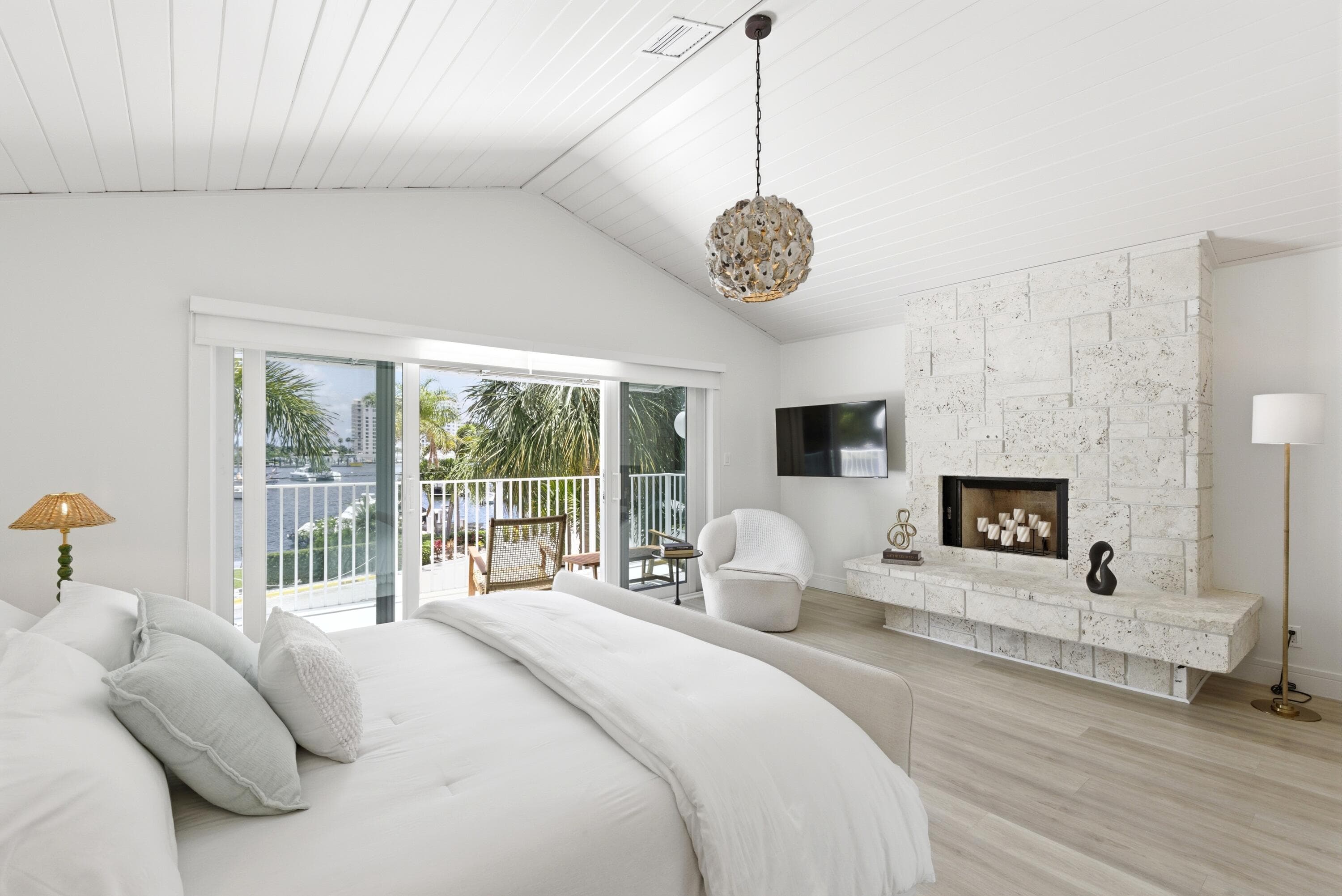 325 Poinciana Drive, Fort Lauderdale, FL 33301 — photo 22 of 52