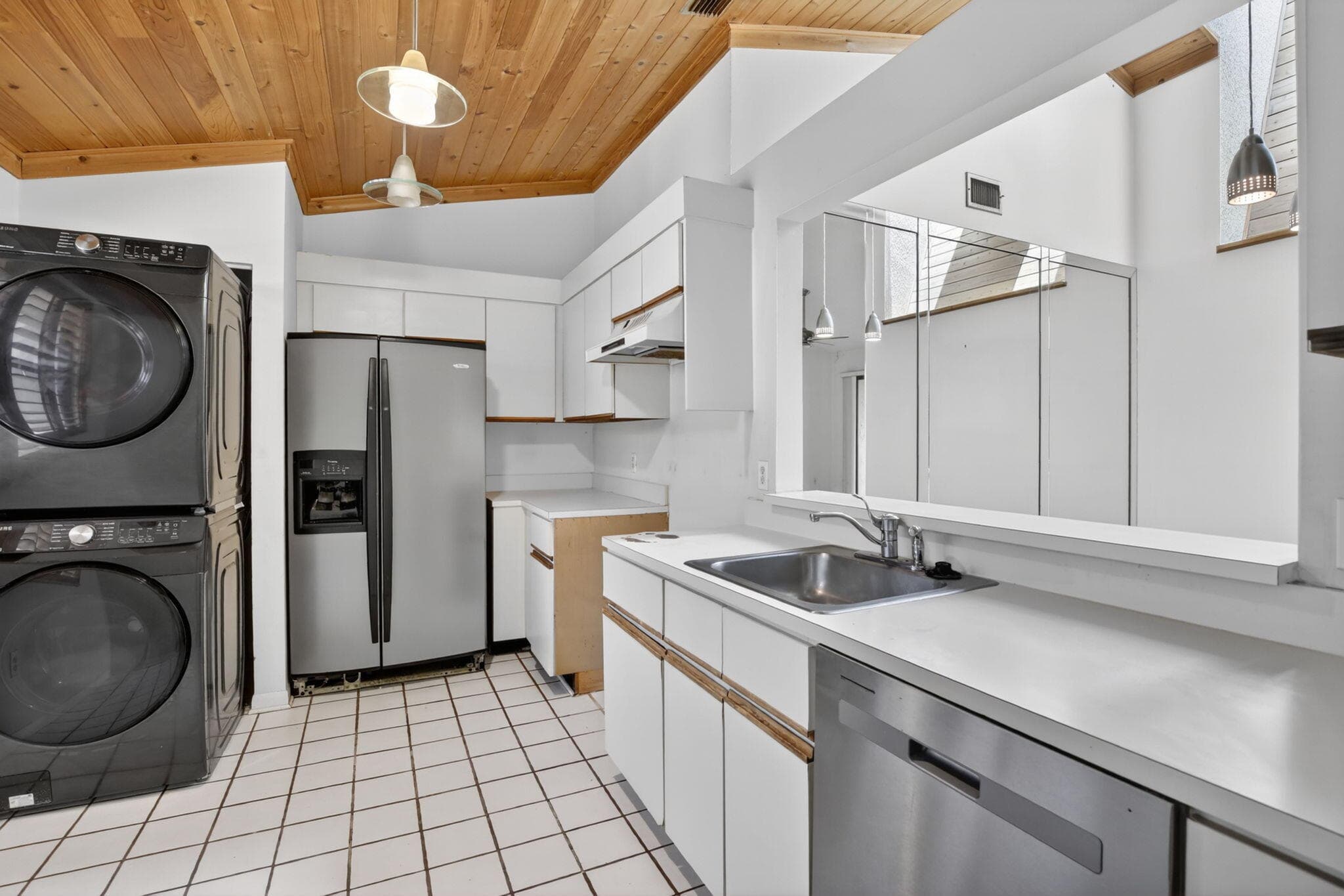 9883 NW 1st Court, Plantation, FL 33324 — photo 11 of 36