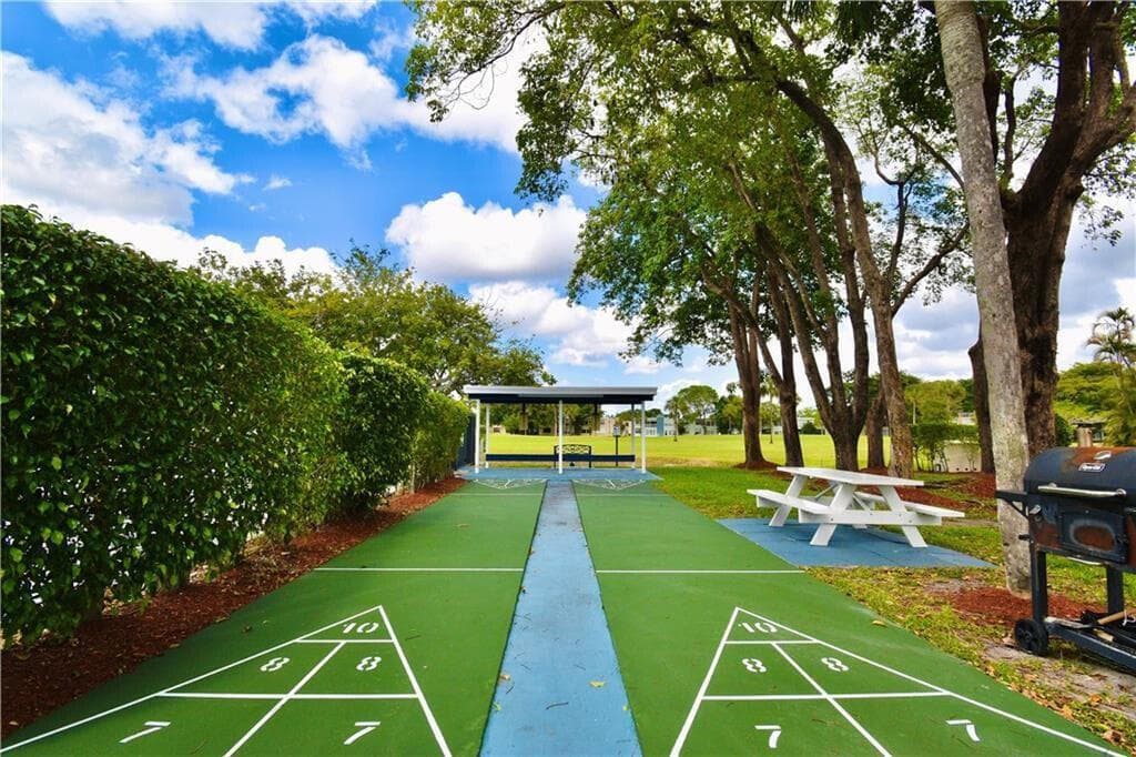 7620 NW 18th Street 308, Margate, FL 33063 — photo 36 of 39