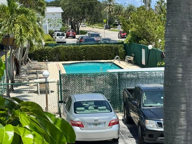 2175 NE 56th Street 204, Fort Lauderdale, FL 33308 — photo 2 of 14