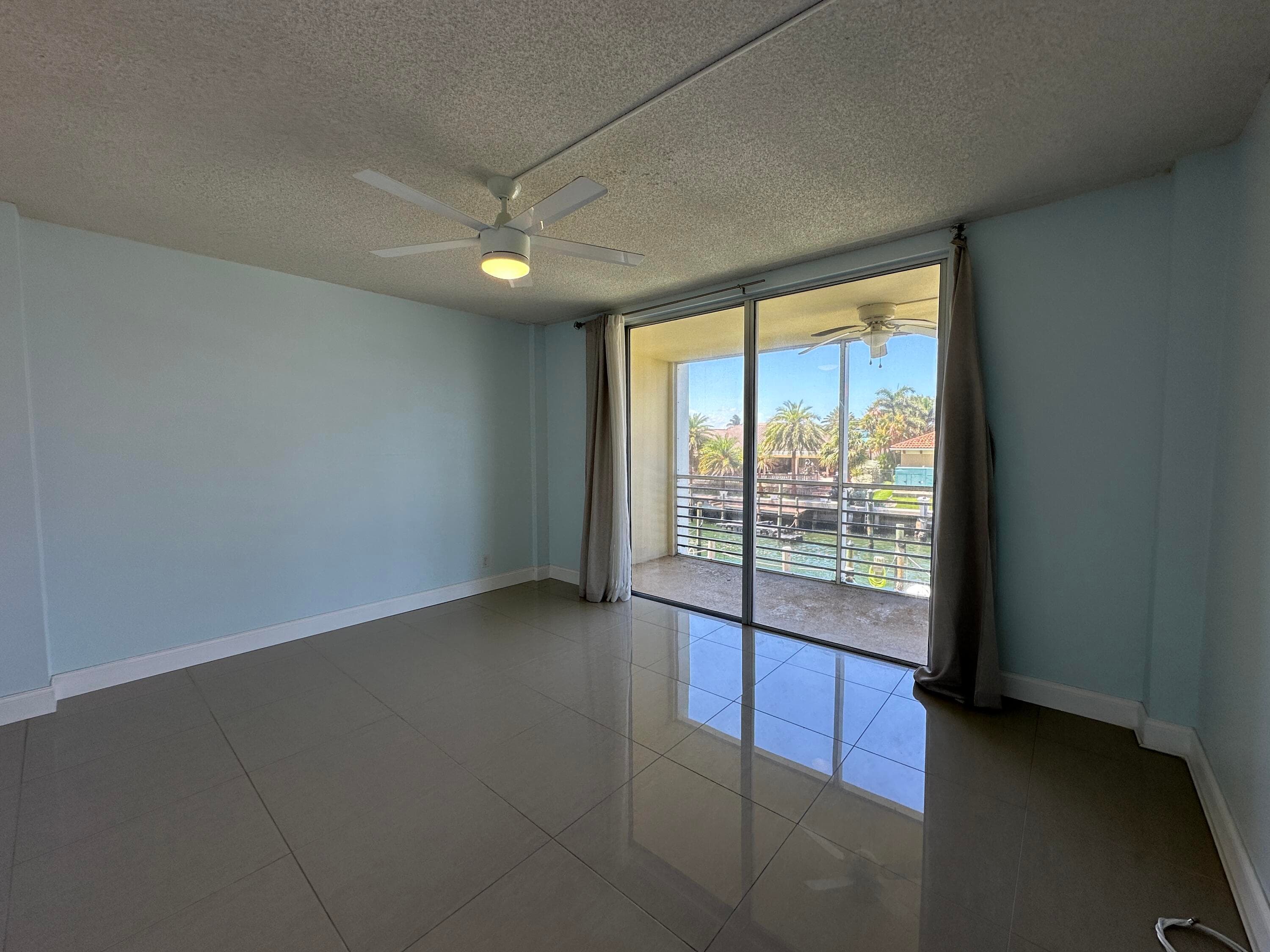 105 Paradise Harbour Boulevard 209, North Palm Beach, FL 33408 — photo 9 of 24