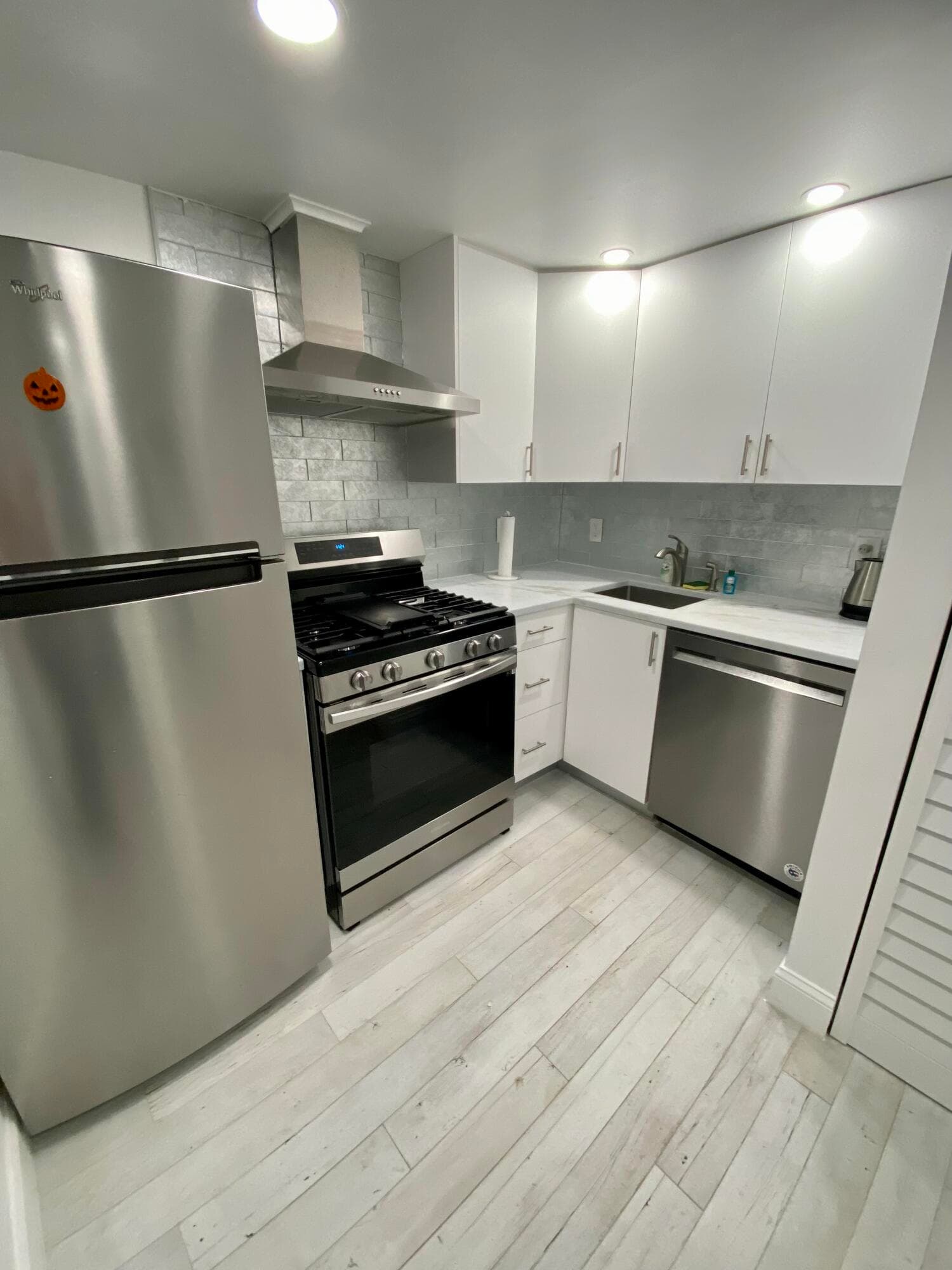 1216 SE 1st Street, Fort Lauderdale, FL 33301 — photo 41 of 53